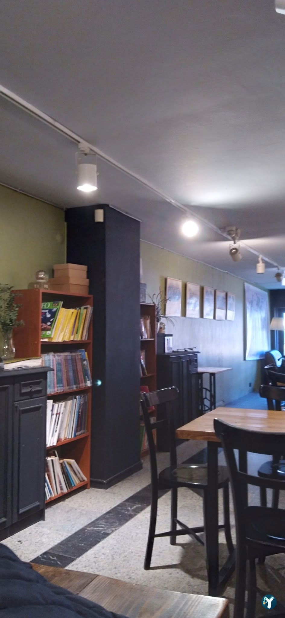 Nostalji Kitap Cafe