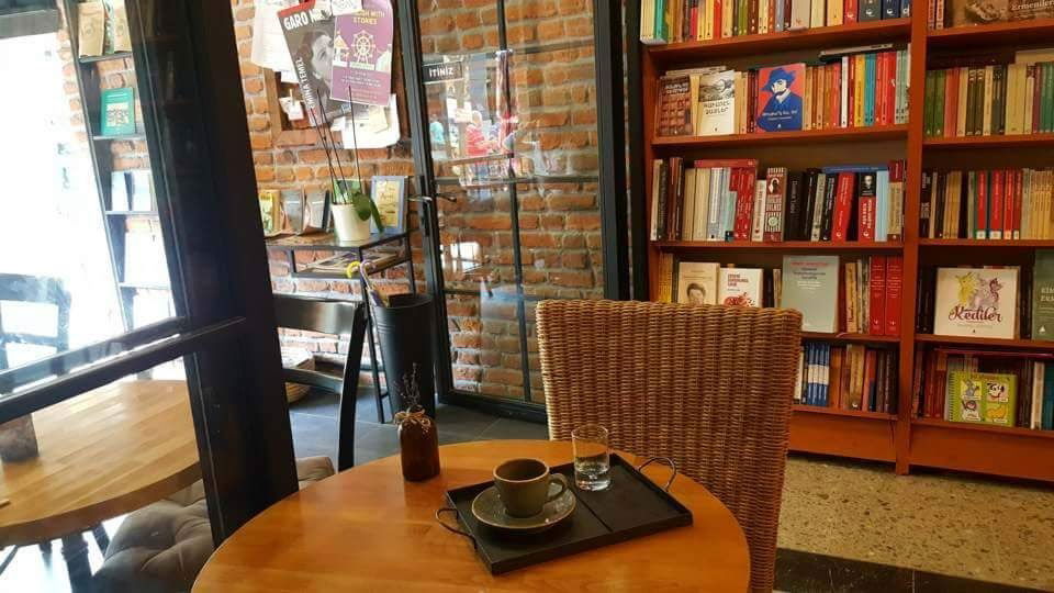 Nostalji Kitap Cafe