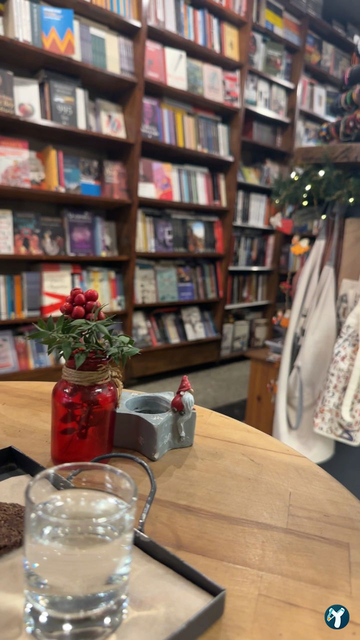 Nostalji Kitap Cafe