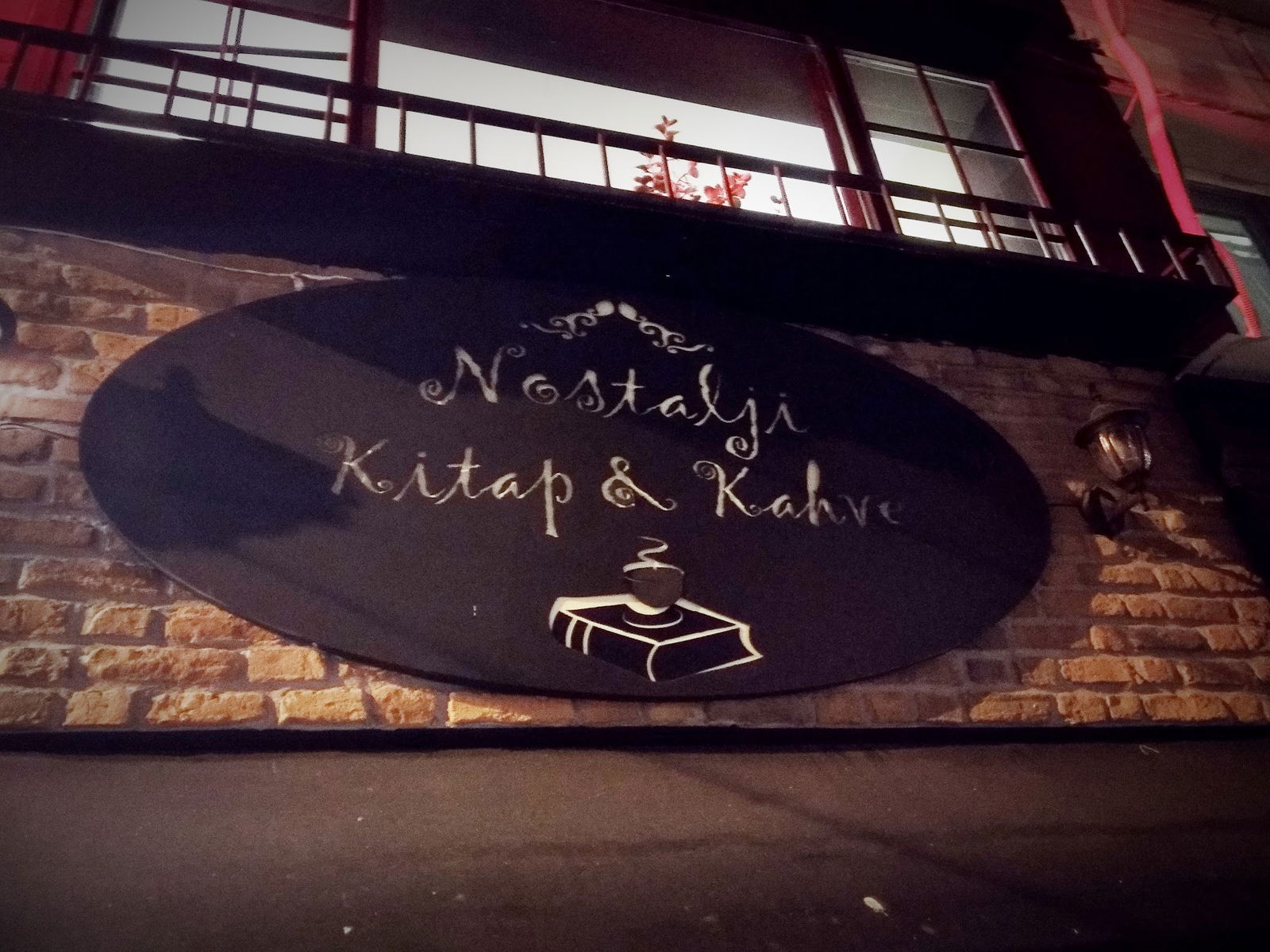 Nostalji Kitap Cafe