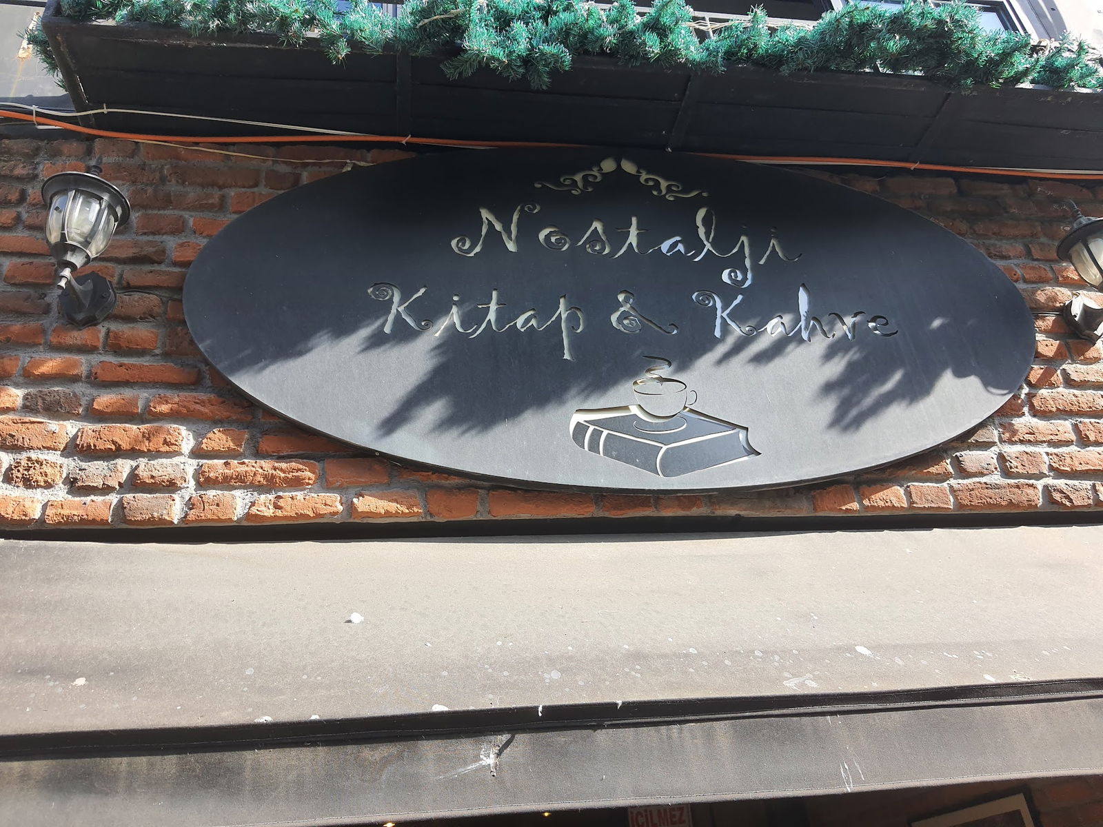 Nostalji Kitap Cafe