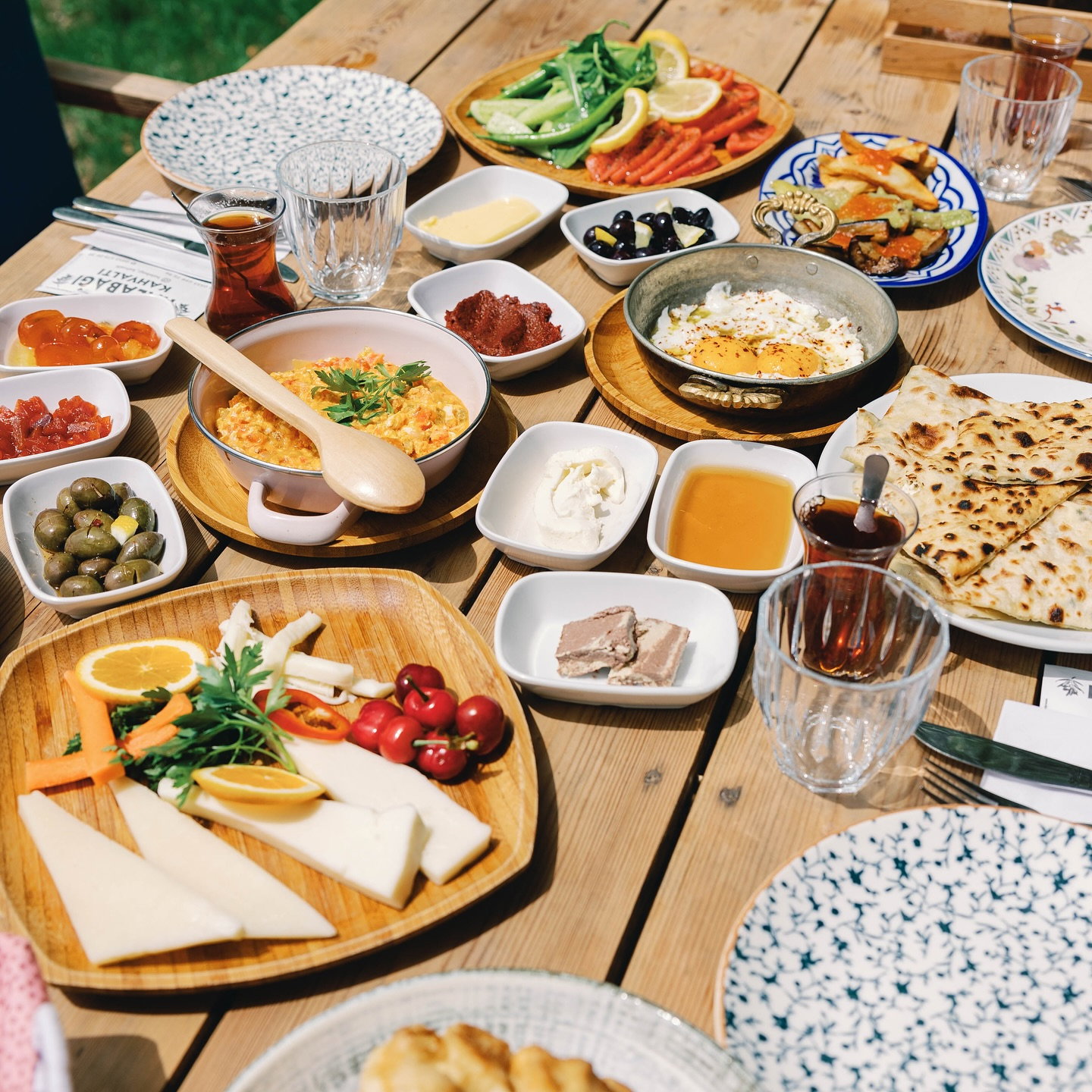 Halabağı Kahvaltı Bahçesi