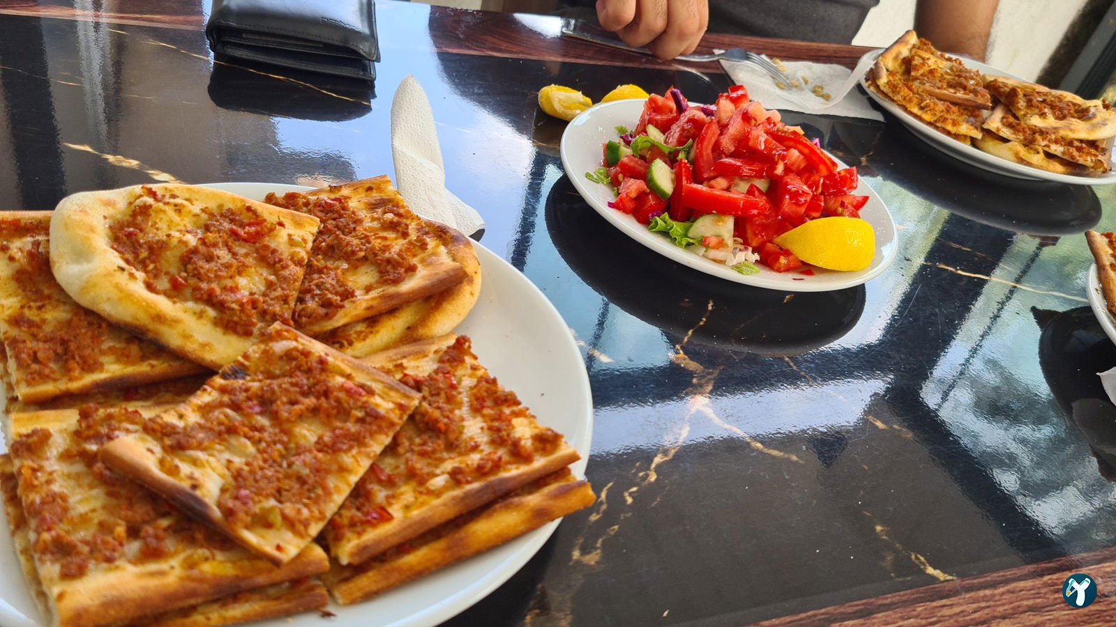 Sivas Etli Ekmek Kofte