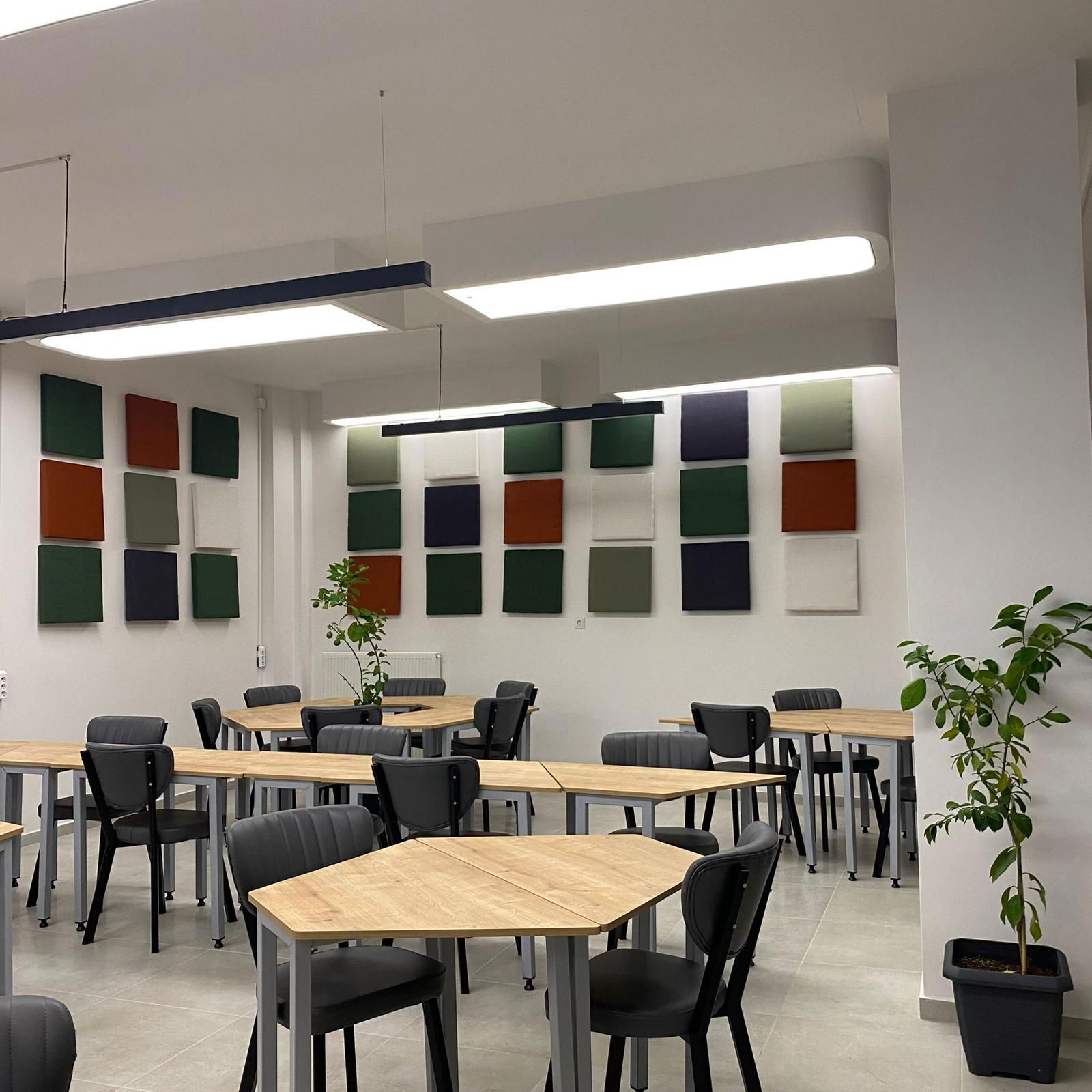 Opus Kütüphane Kafe Ve Deneme Merkezi