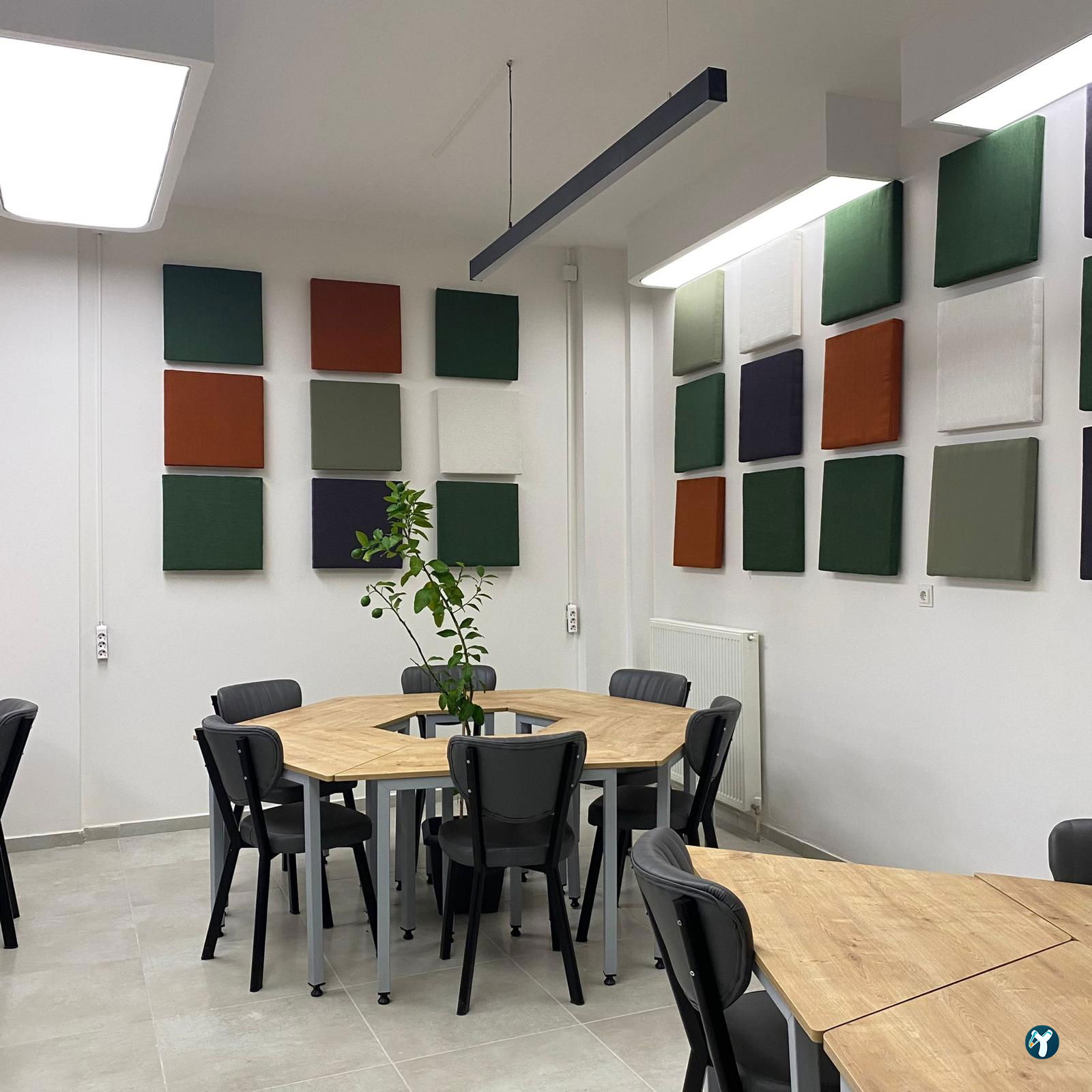 Opus Kütüphane Kafe Ve Deneme Merkezi