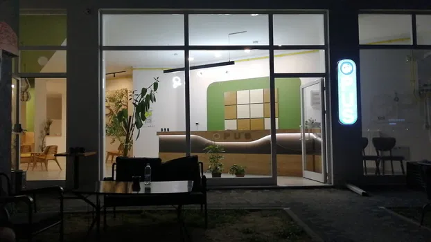 Opus Kütüphane Kafe Ve Deneme Merkezi resimleri