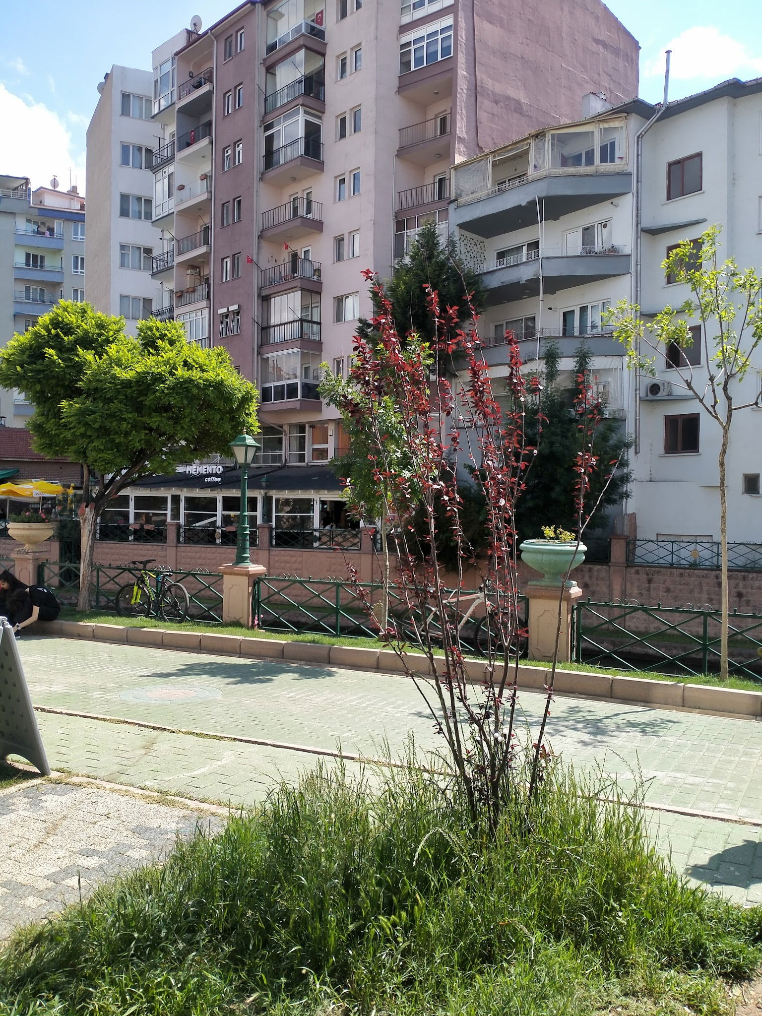 Opus Kütüphane Kafe Ve Deneme Merkezi