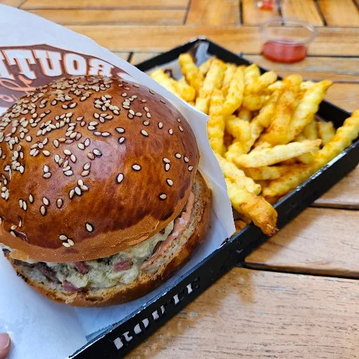 Route Burger House