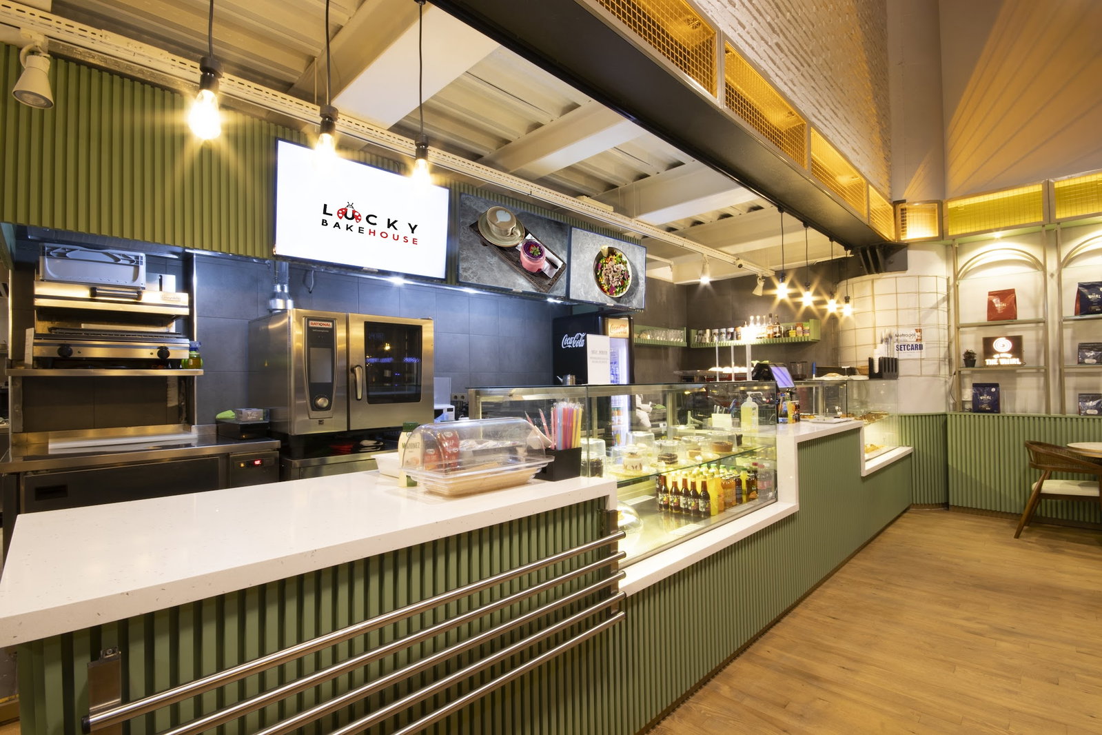 Lucky Bakehouse