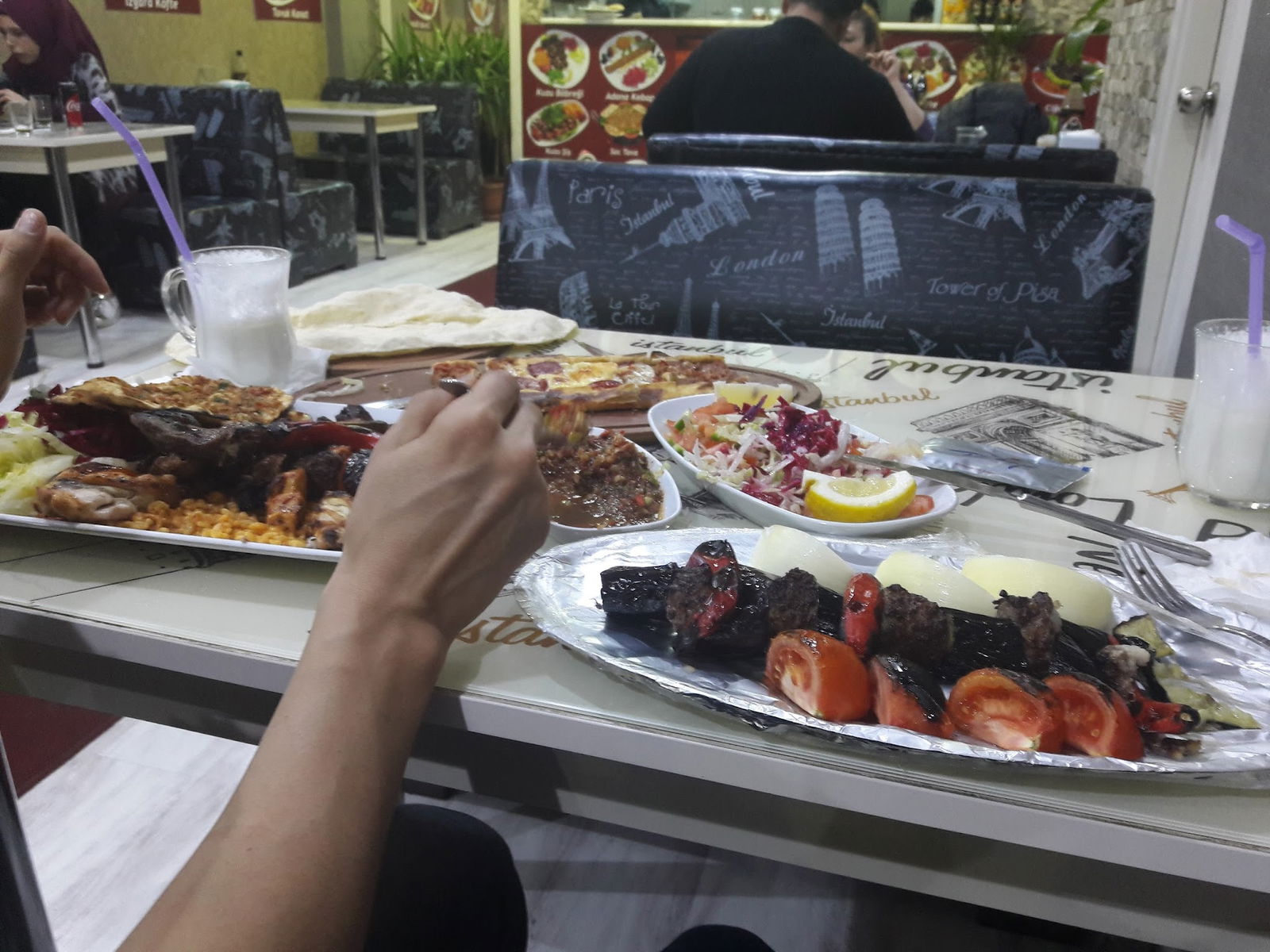 Sahra Kebap House