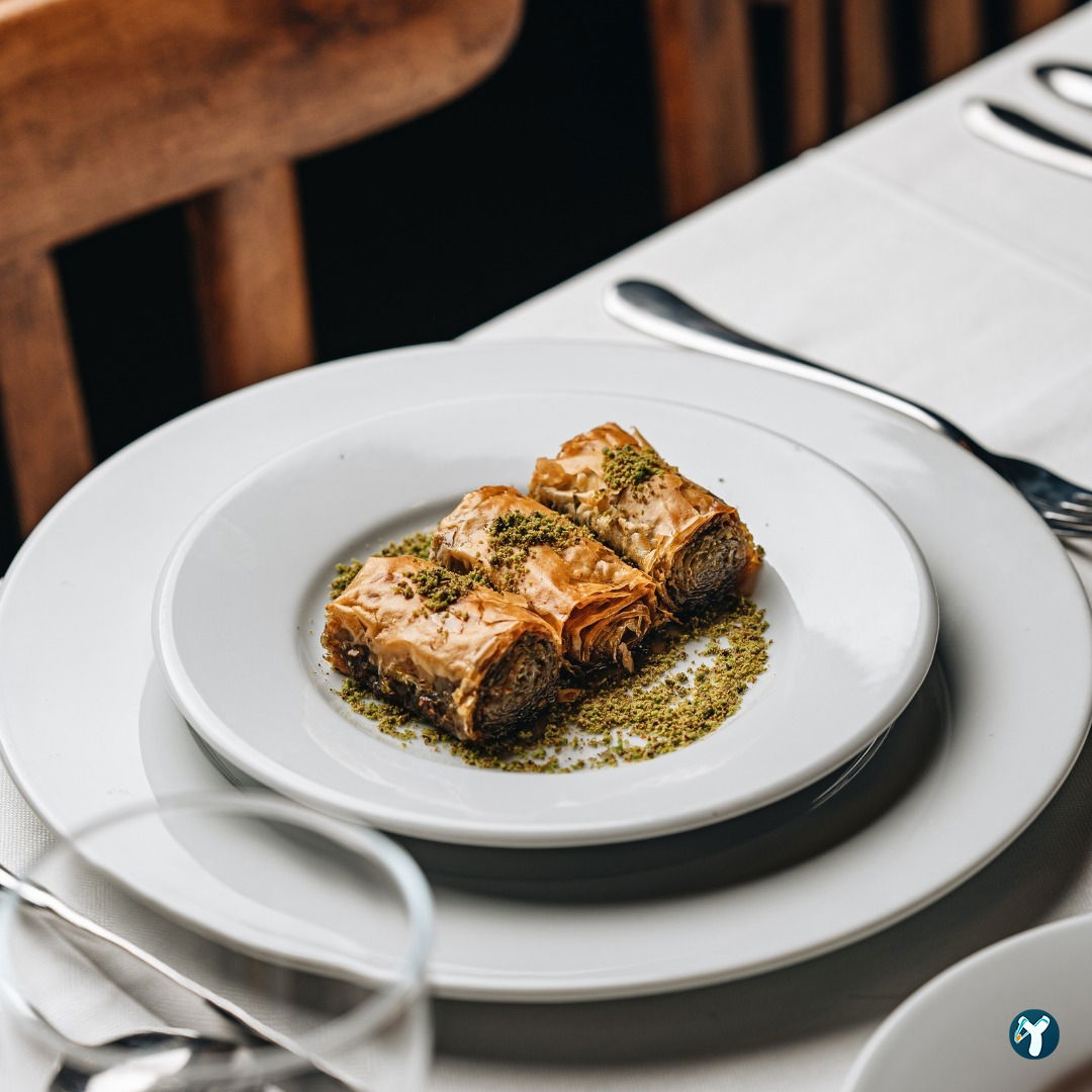 Parlak Restaurant