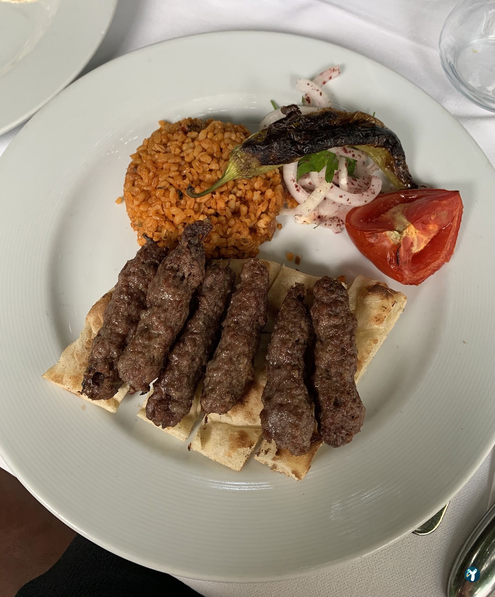 Parlak Restaurant
