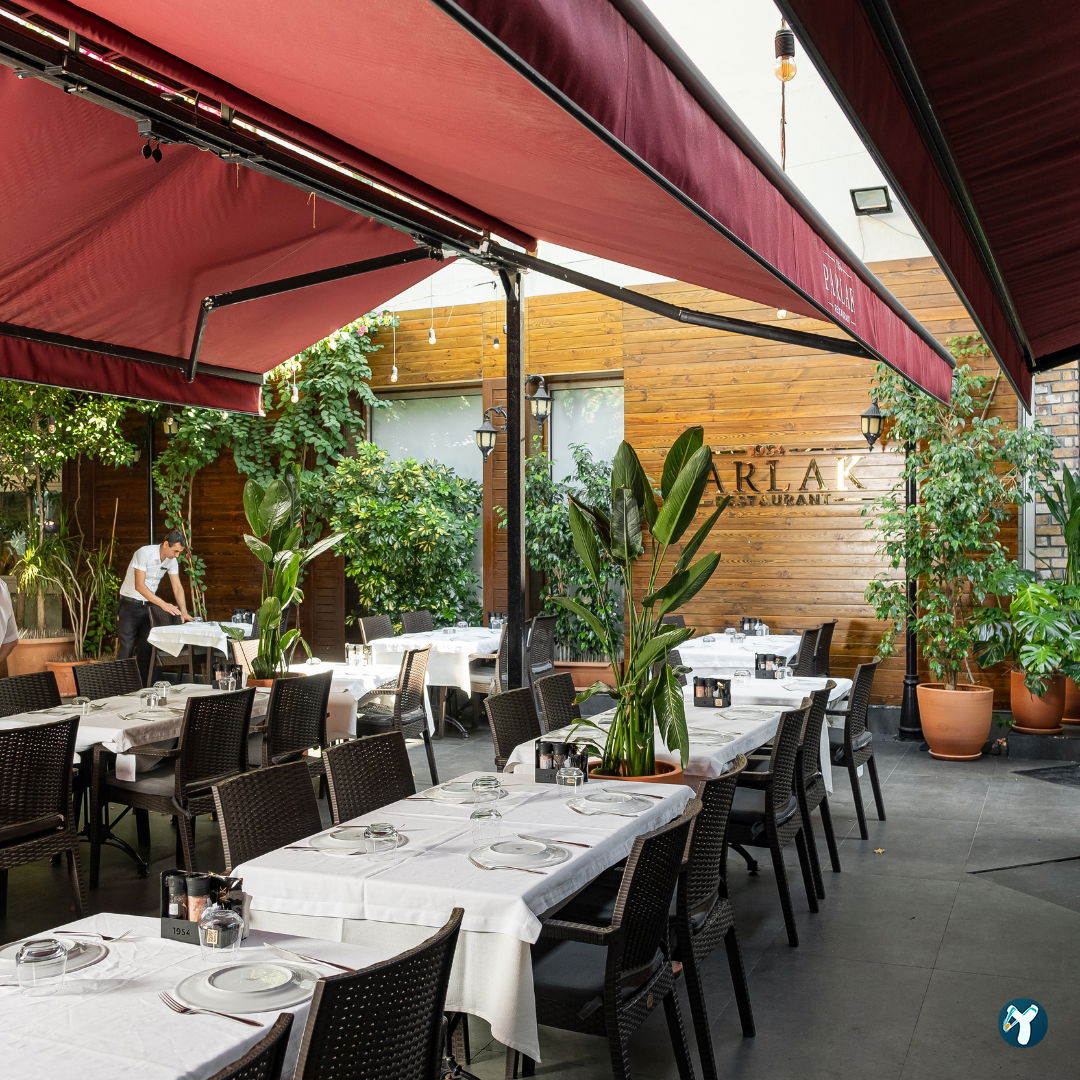 Parlak Restaurant