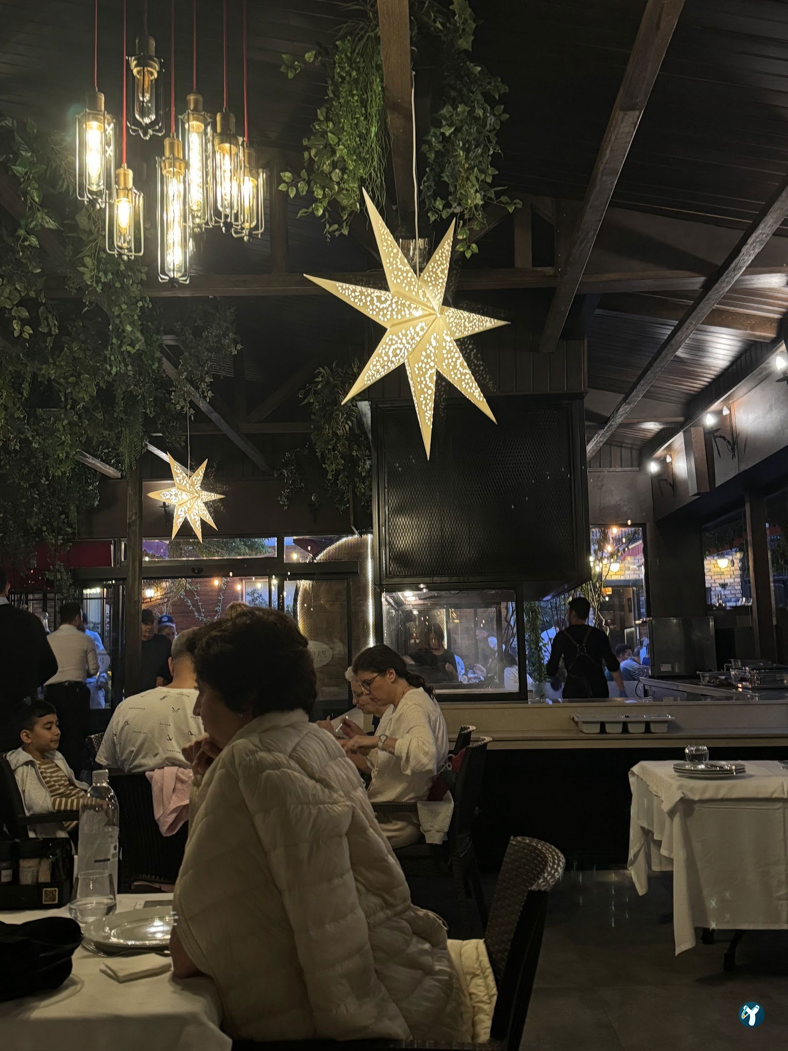 Parlak Restaurant