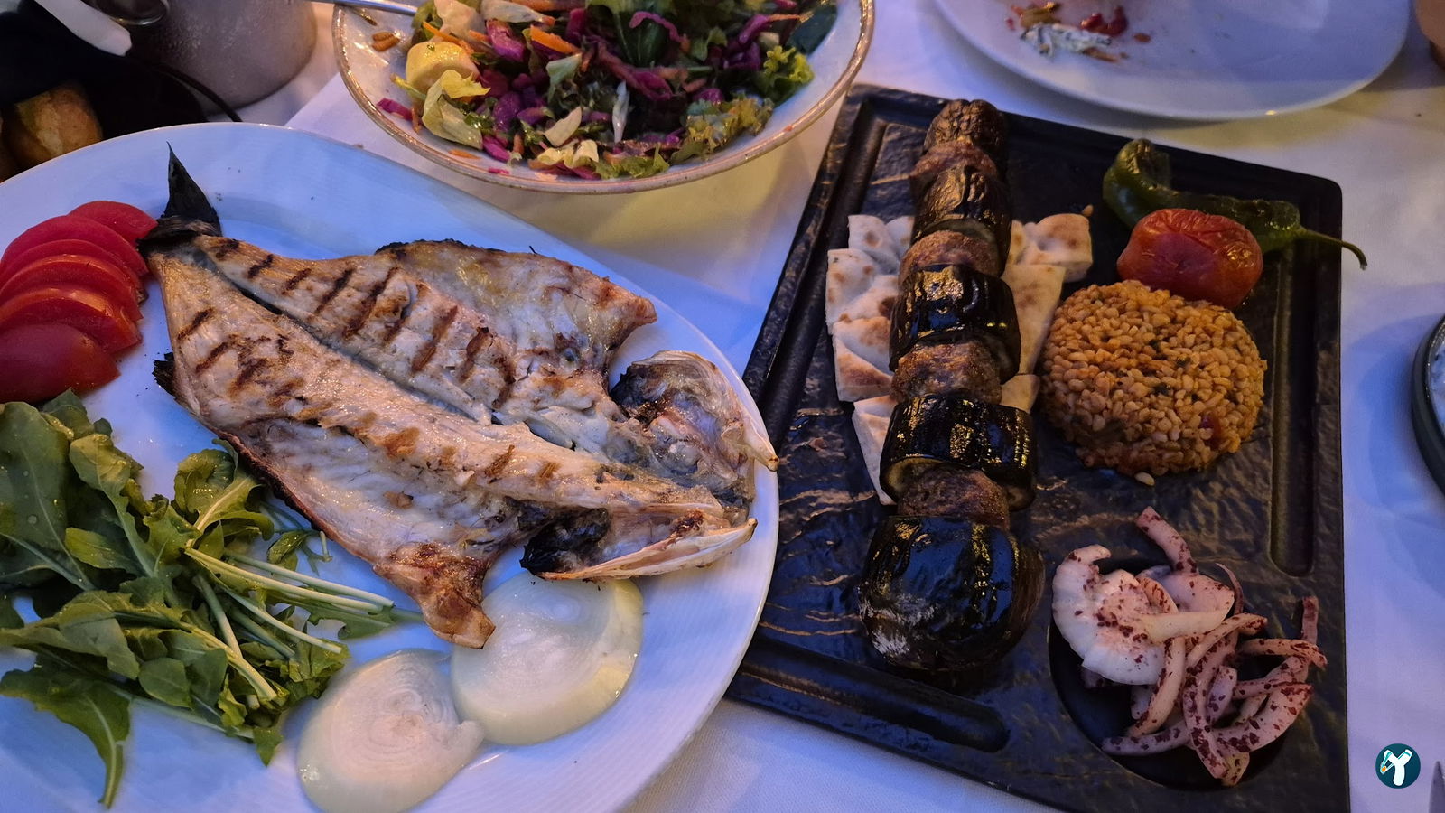 Parlak Restaurant