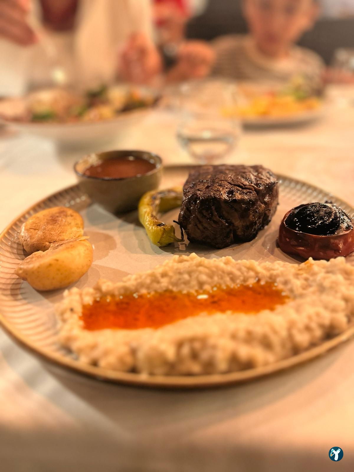 Parlak Restaurant