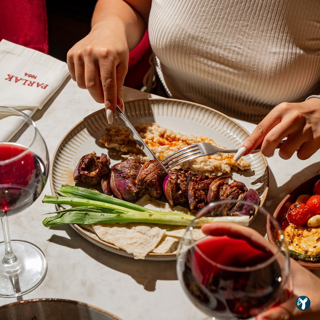 Parlak Restaurant