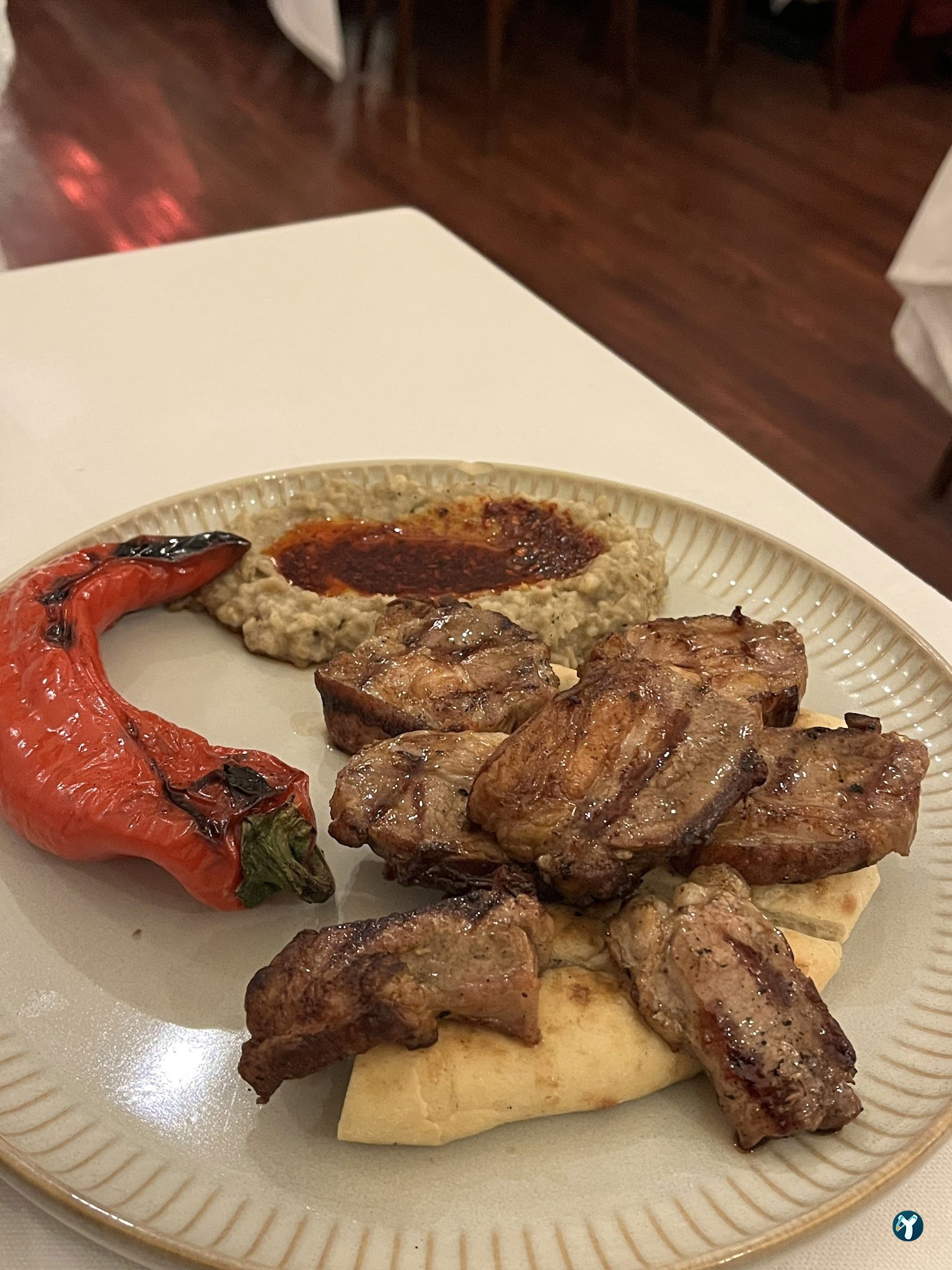 Parlak Restaurant