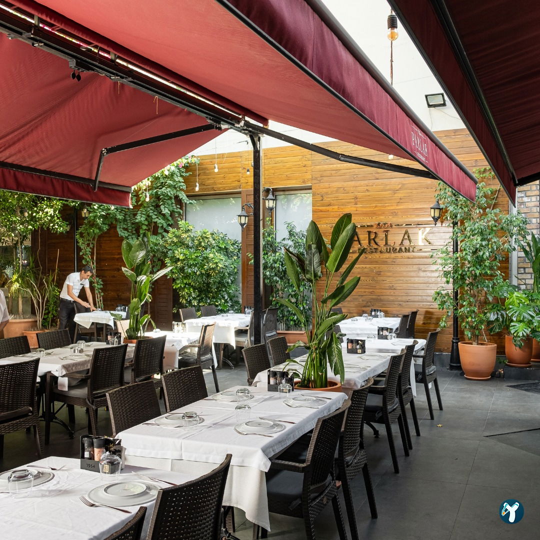 Parlak Restaurant
