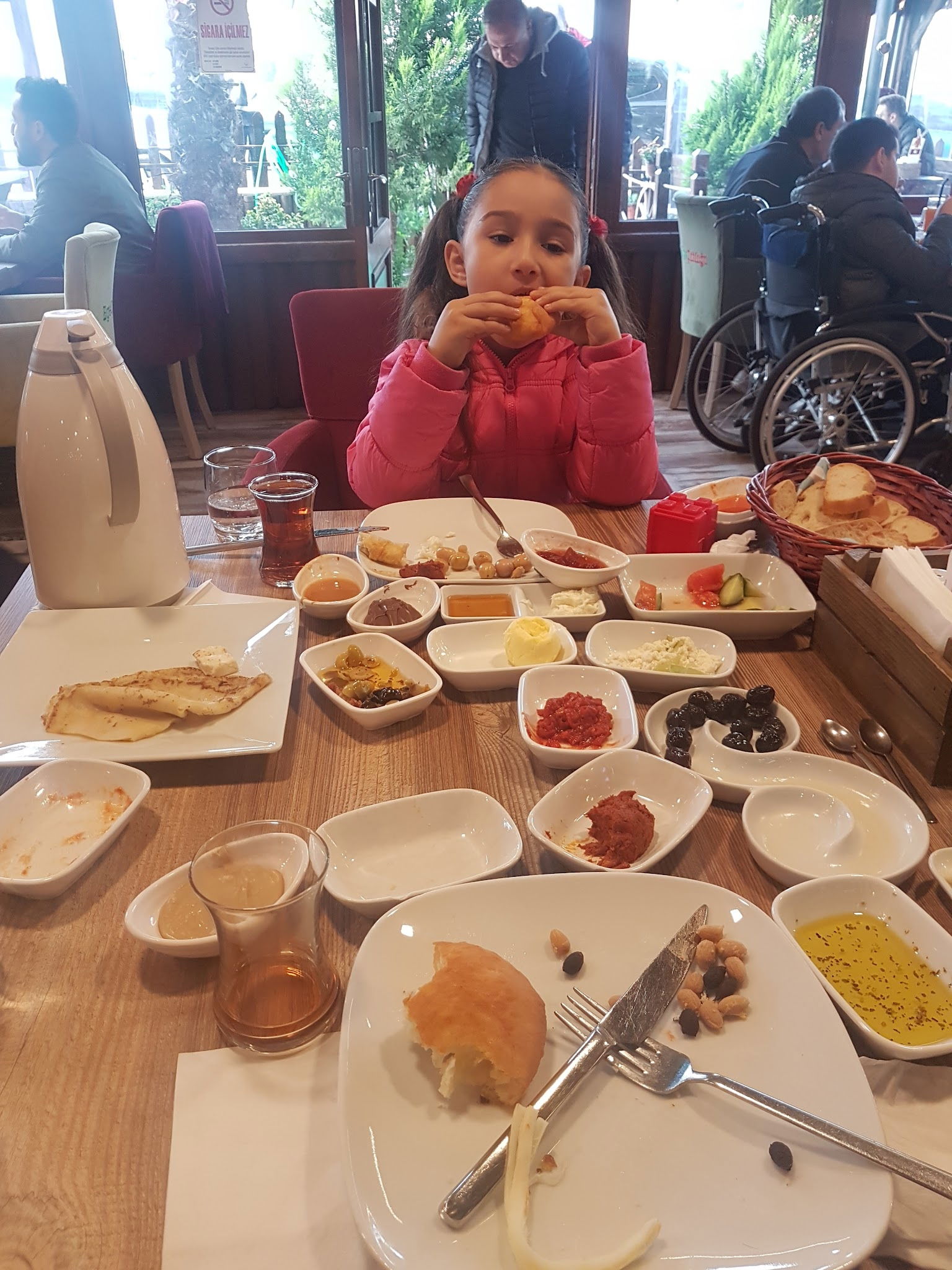 Ege Çiftliği Restoran & Şarküteri