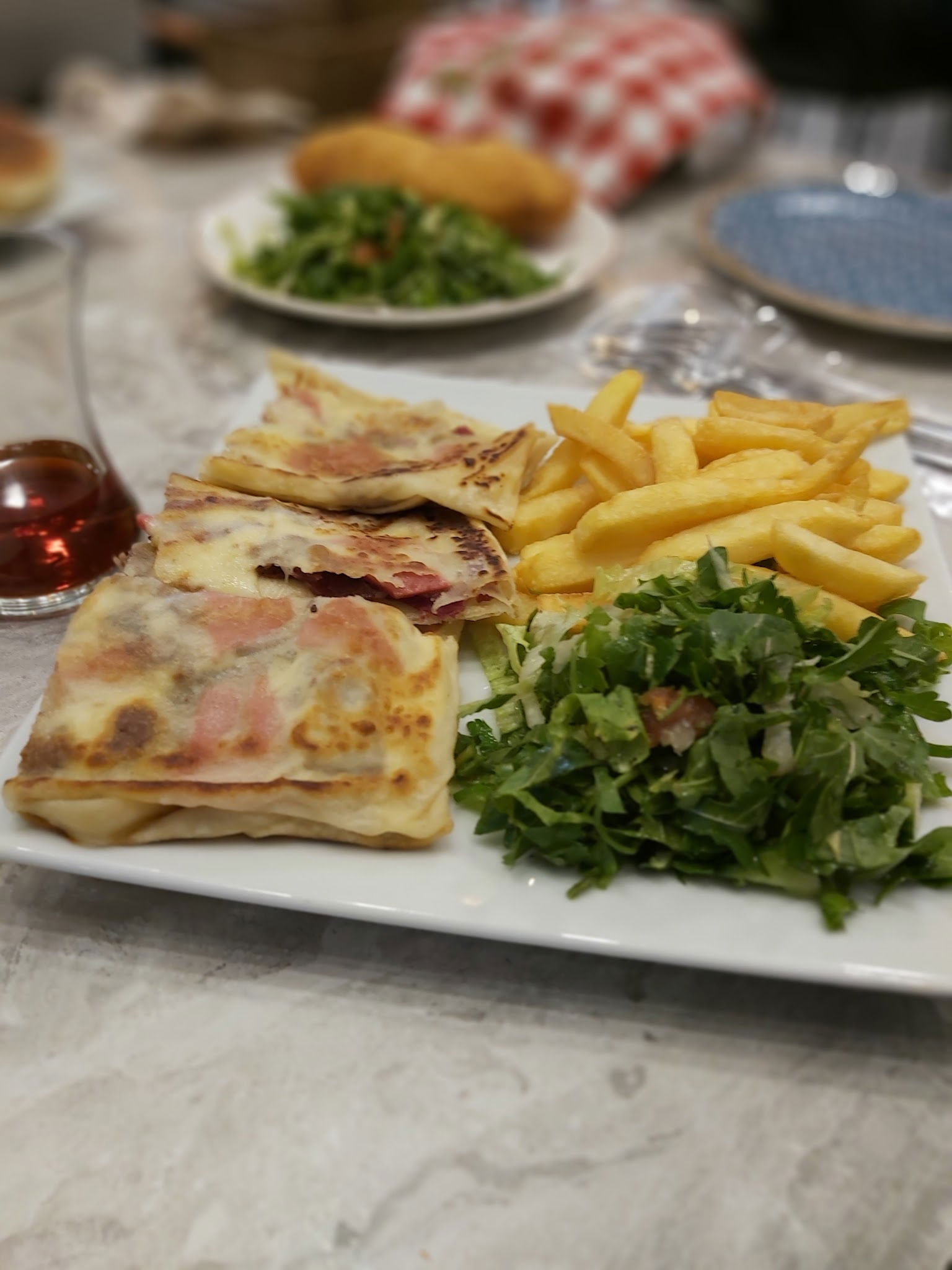 Ege Çiftliği Restoran & Şarküteri