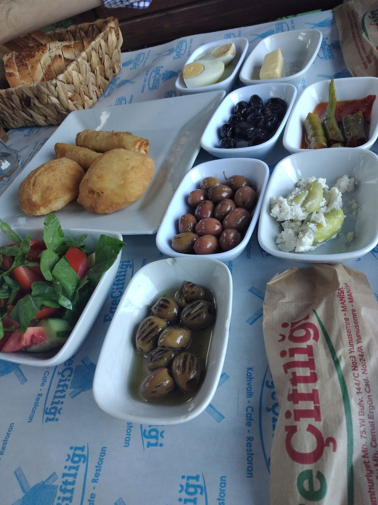 Ege Çiftliği Restoran & Şarküteri