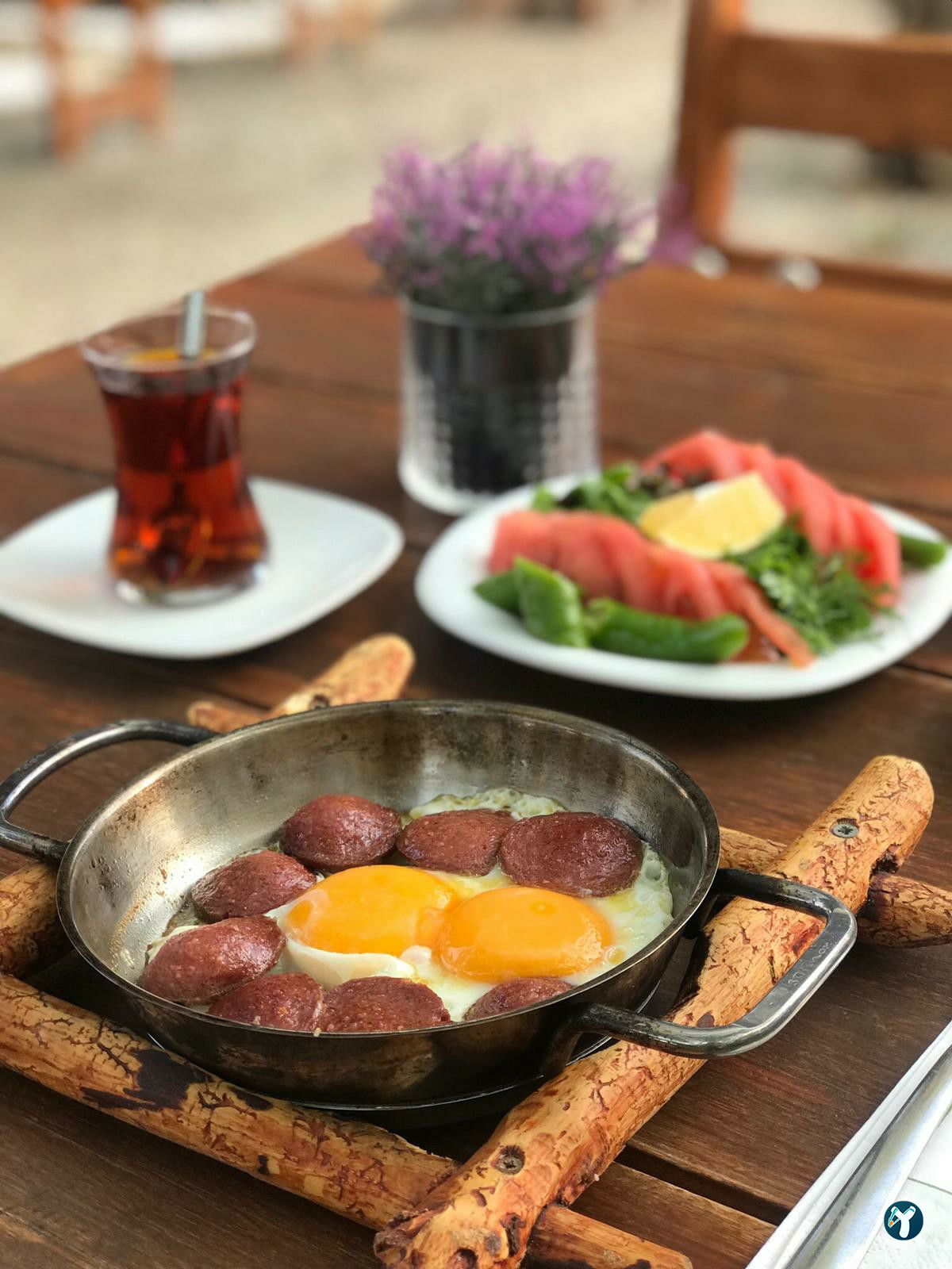 Ege Çiftliği Restoran & Şarküteri
