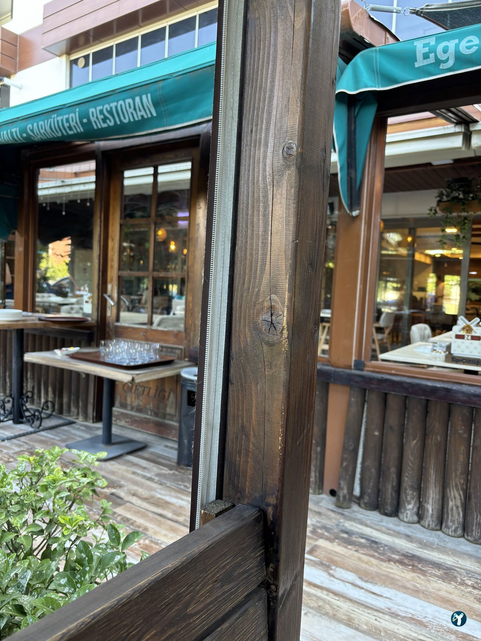 Ege Çiftliği Restoran & Şarküteri