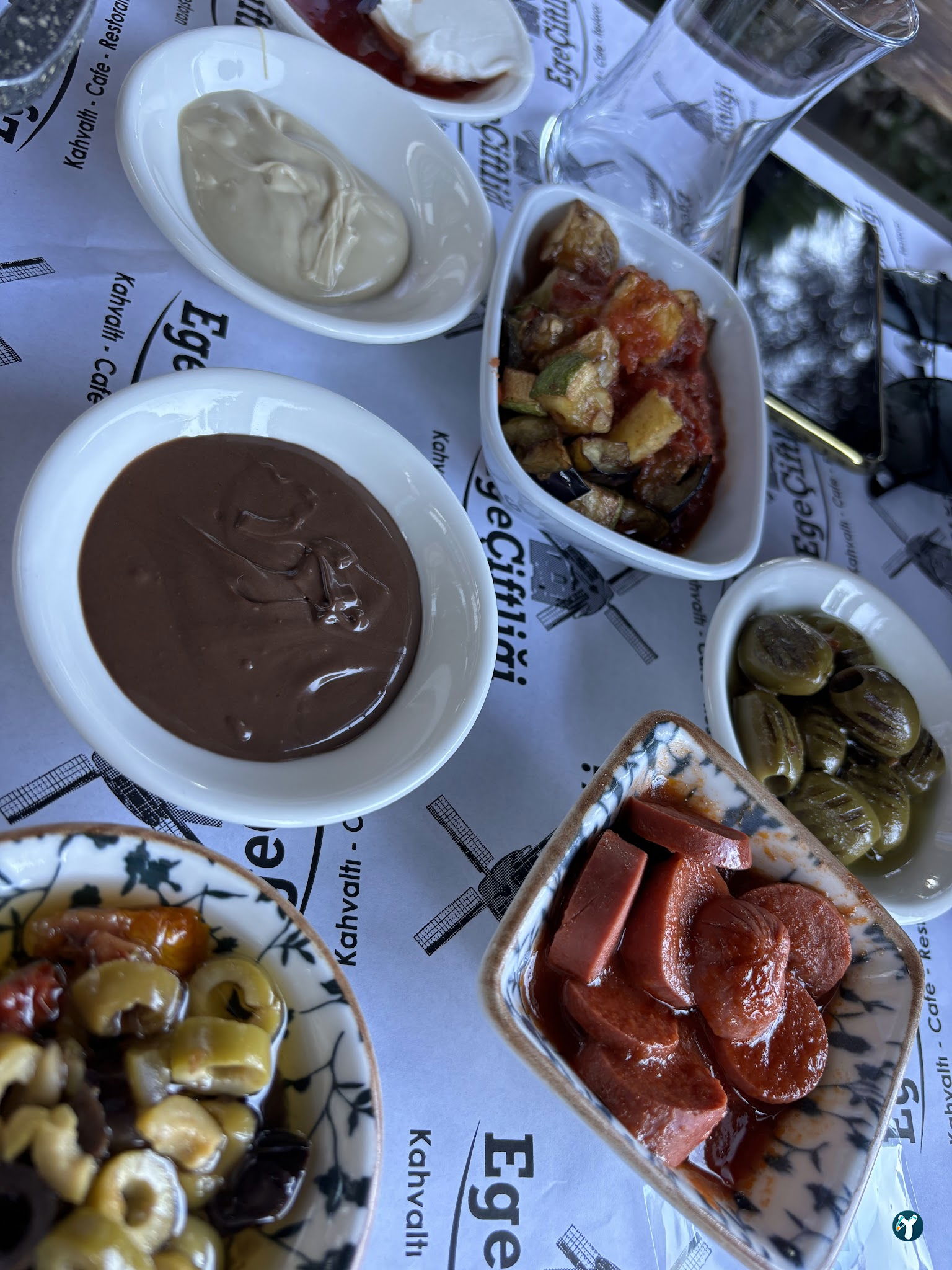 Ege Çiftliği Restoran & Şarküteri