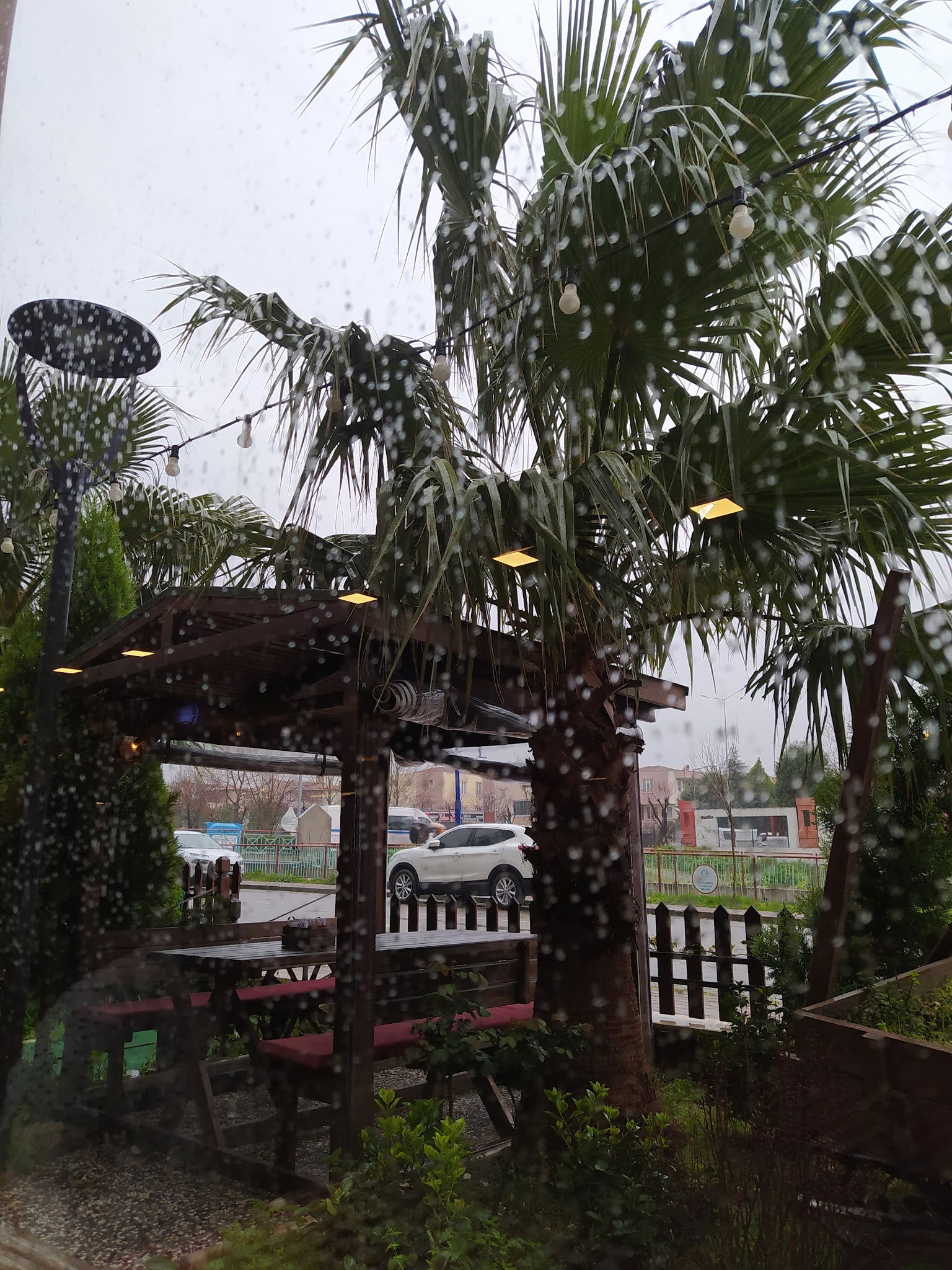 Ege Çiftliği Restoran & Şarküteri