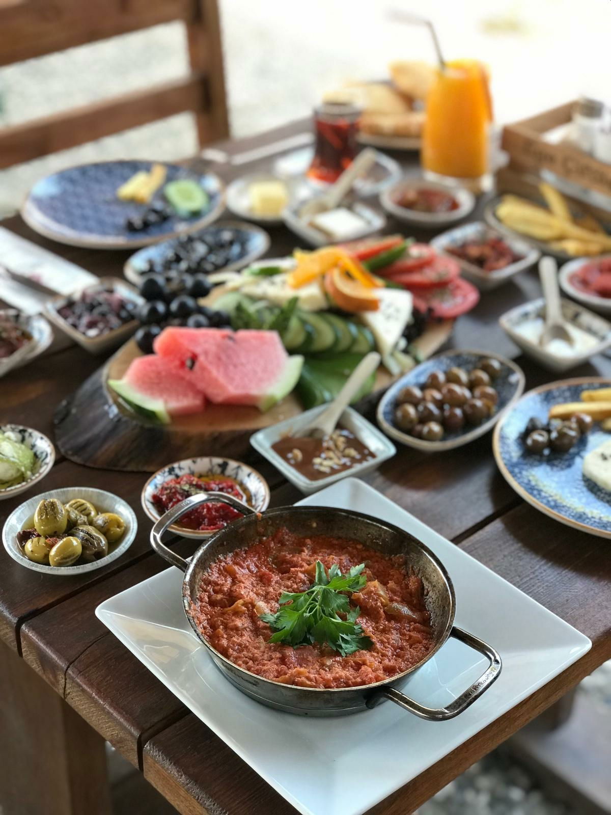 Ege Çiftliği Restoran & Şarküteri