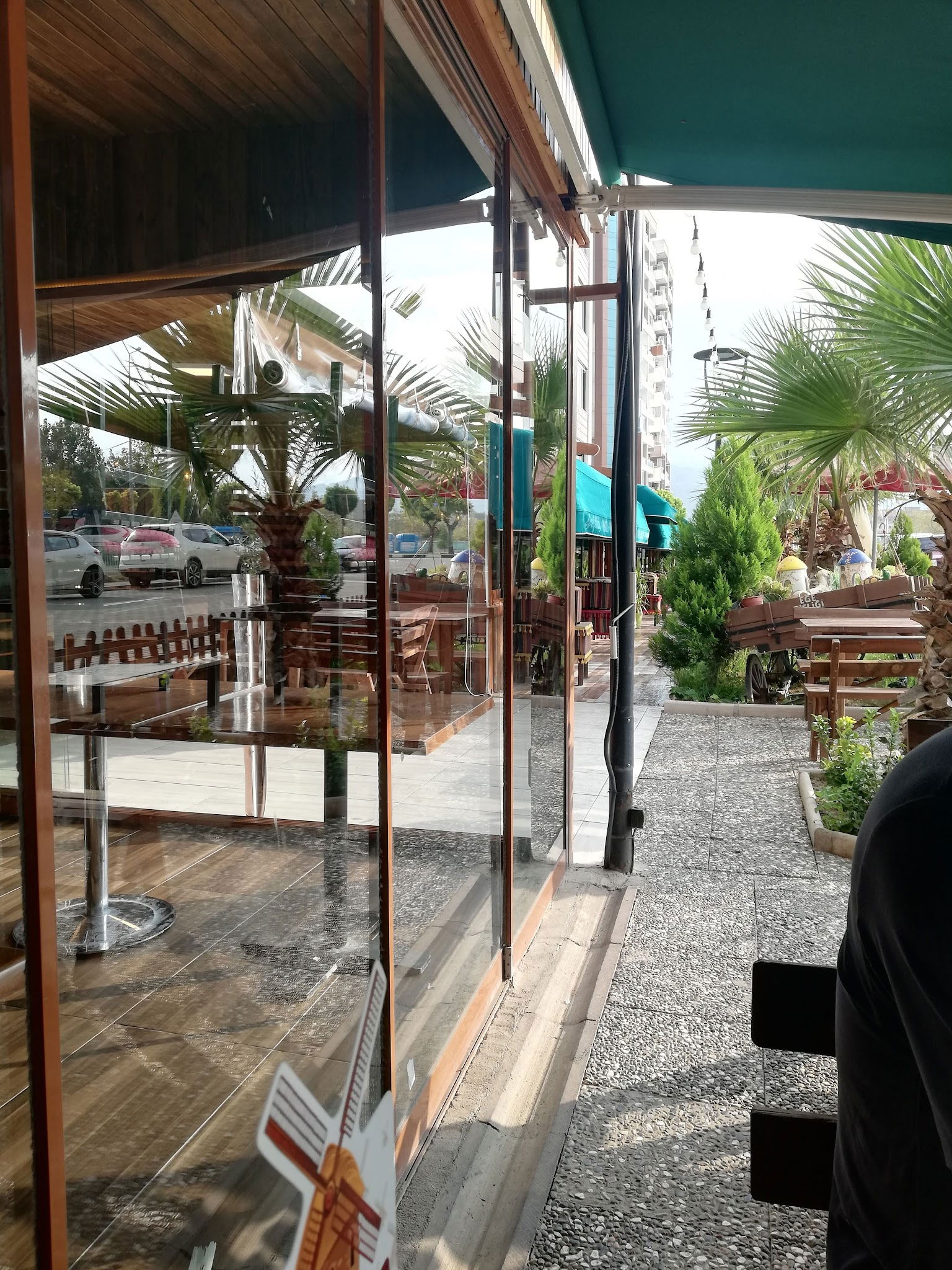 Ege Çiftliği Restoran & Şarküteri