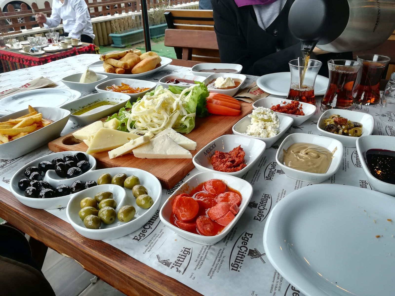 Ege Çiftliği Restoran & Şarküteri