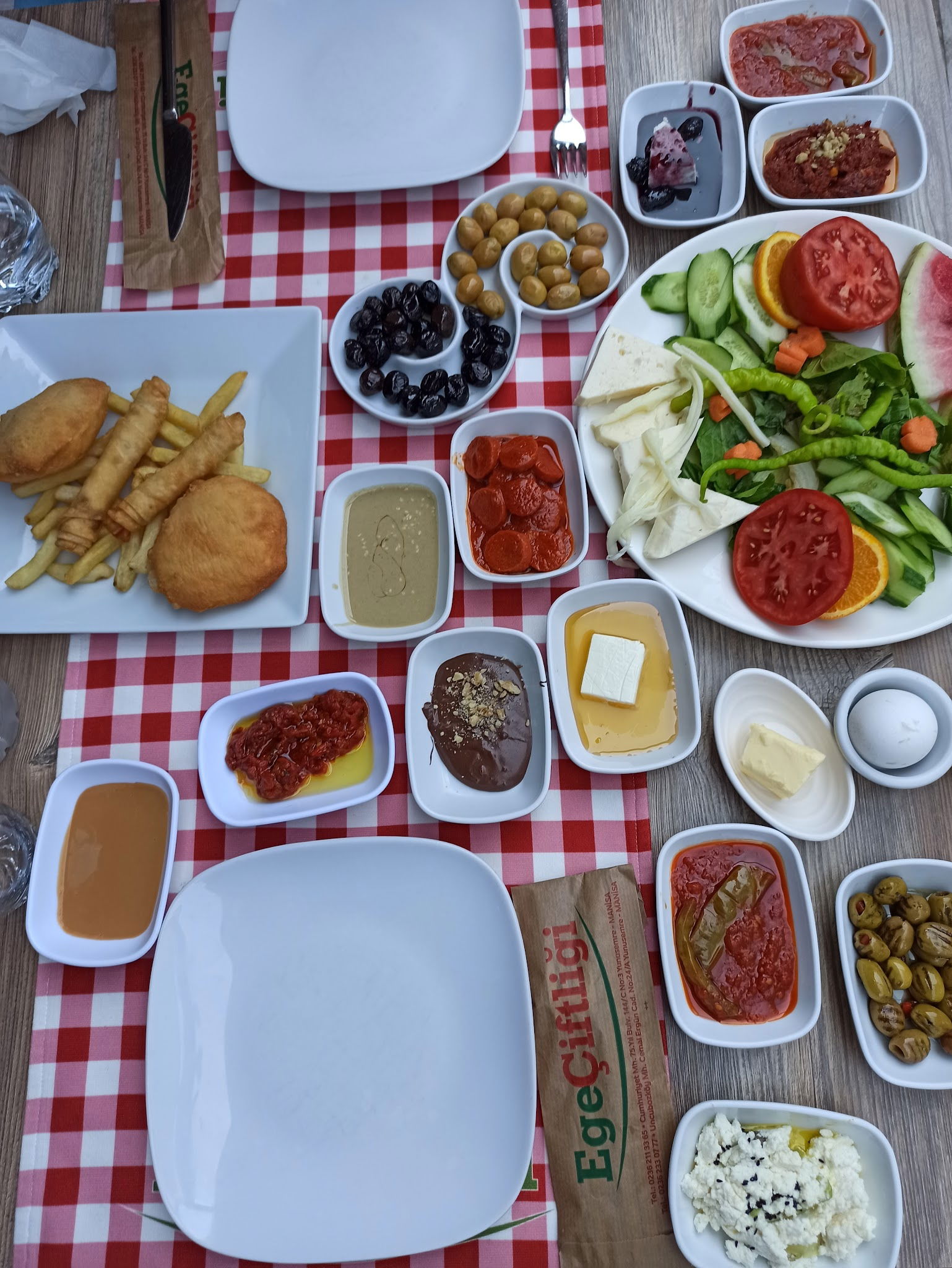 Ege Çiftliği Restoran & Şarküteri
