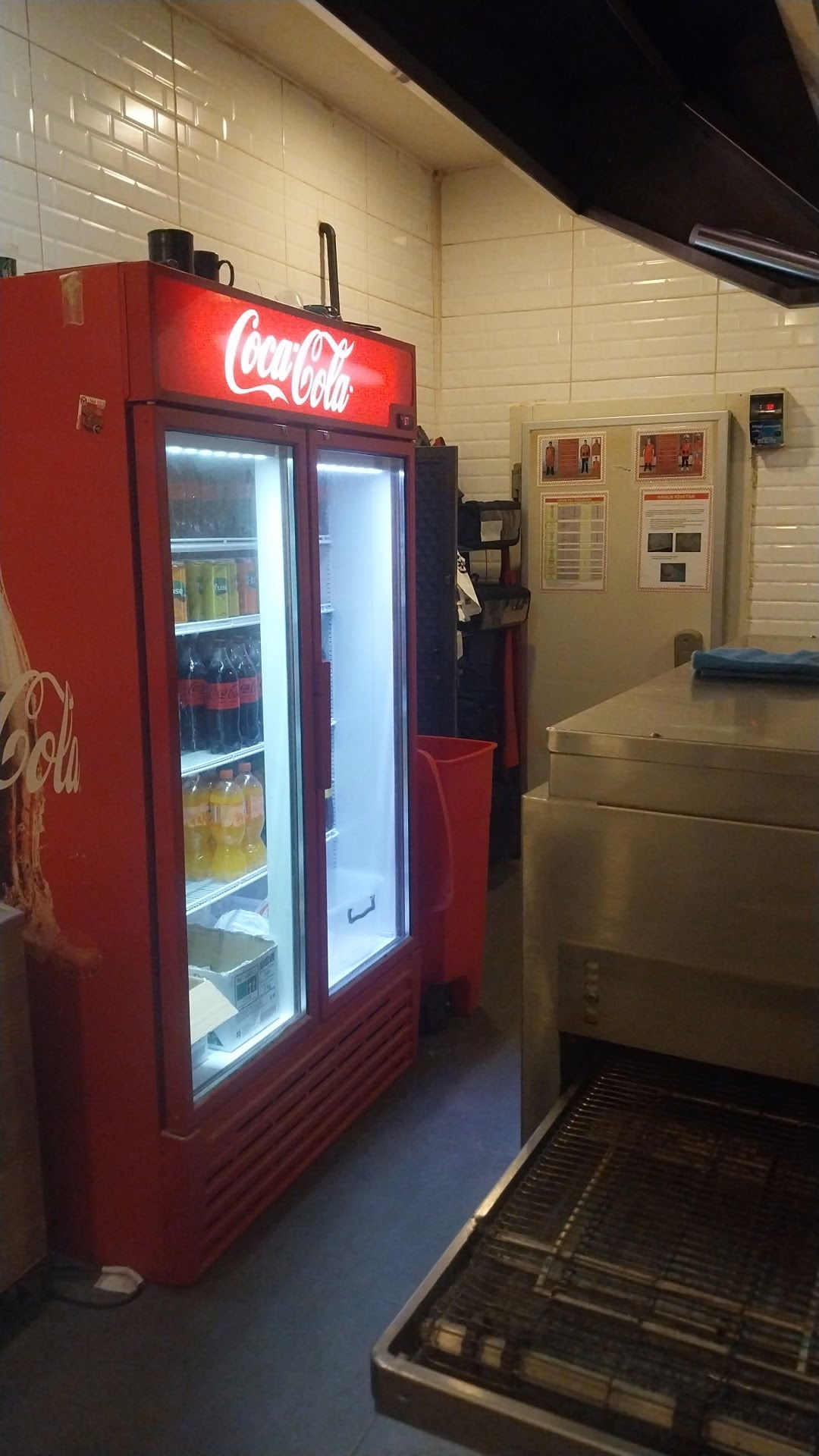 Pizzabulls Göztepe - Kadiköy