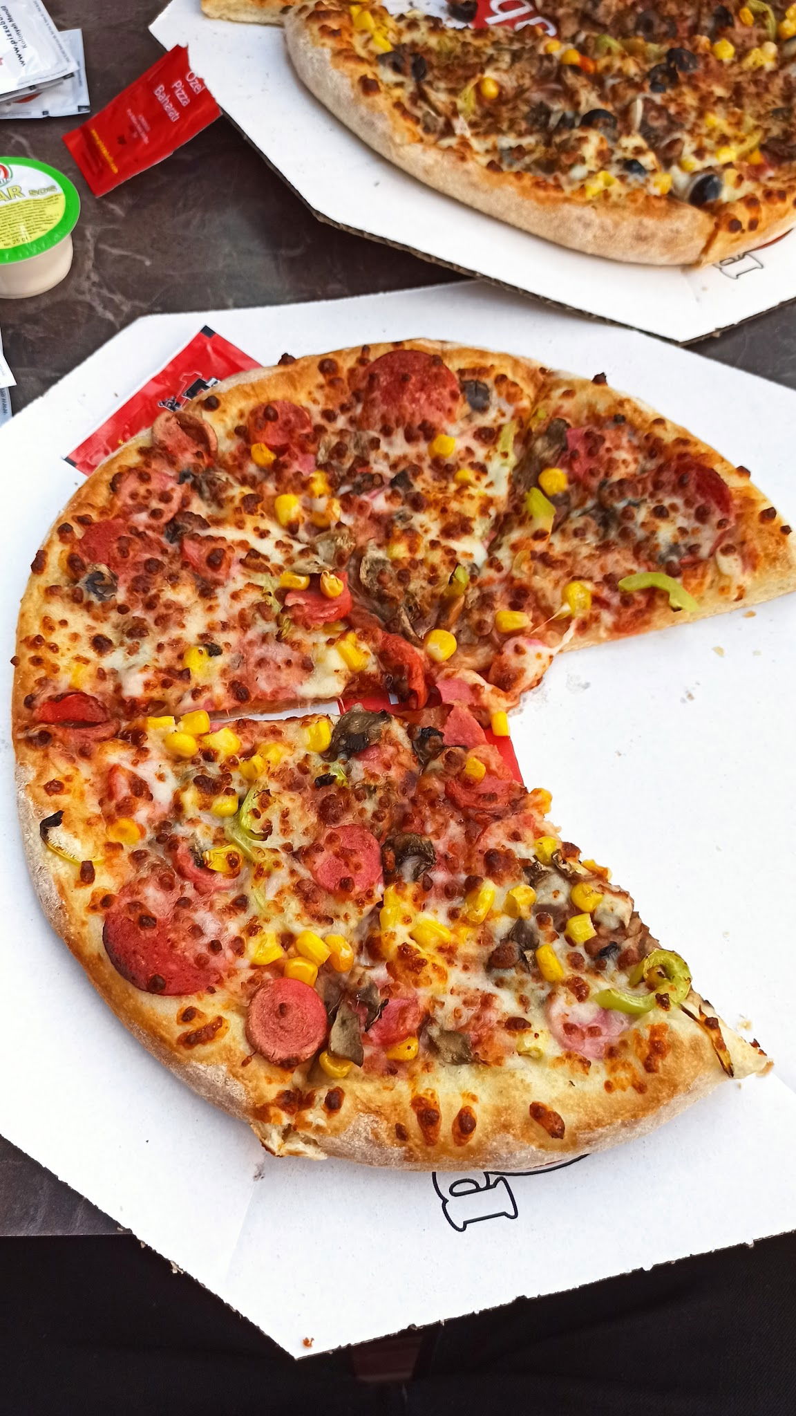 Pizzabulls Göztepe - Kadiköy