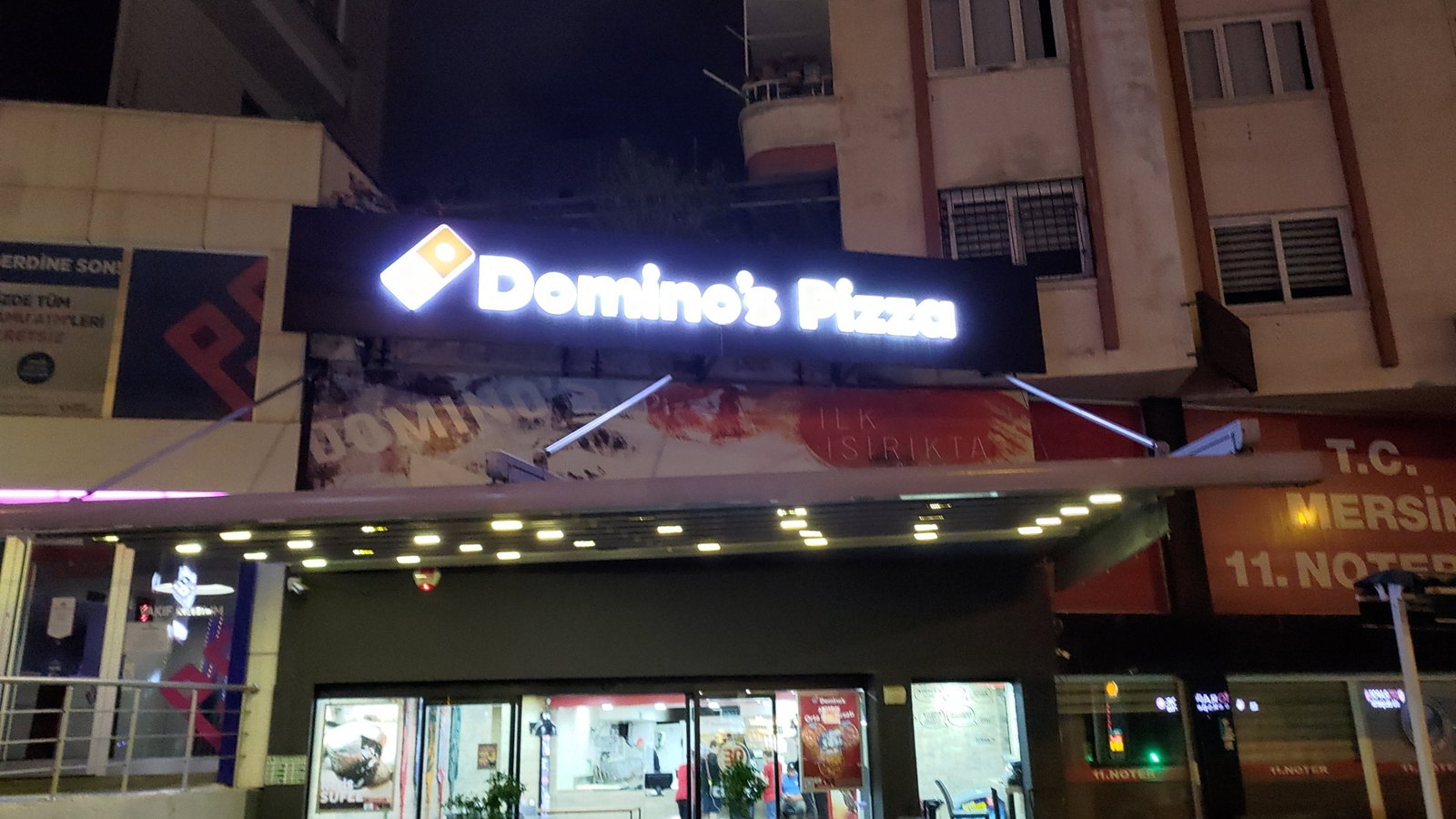 Domino`S Pizza
