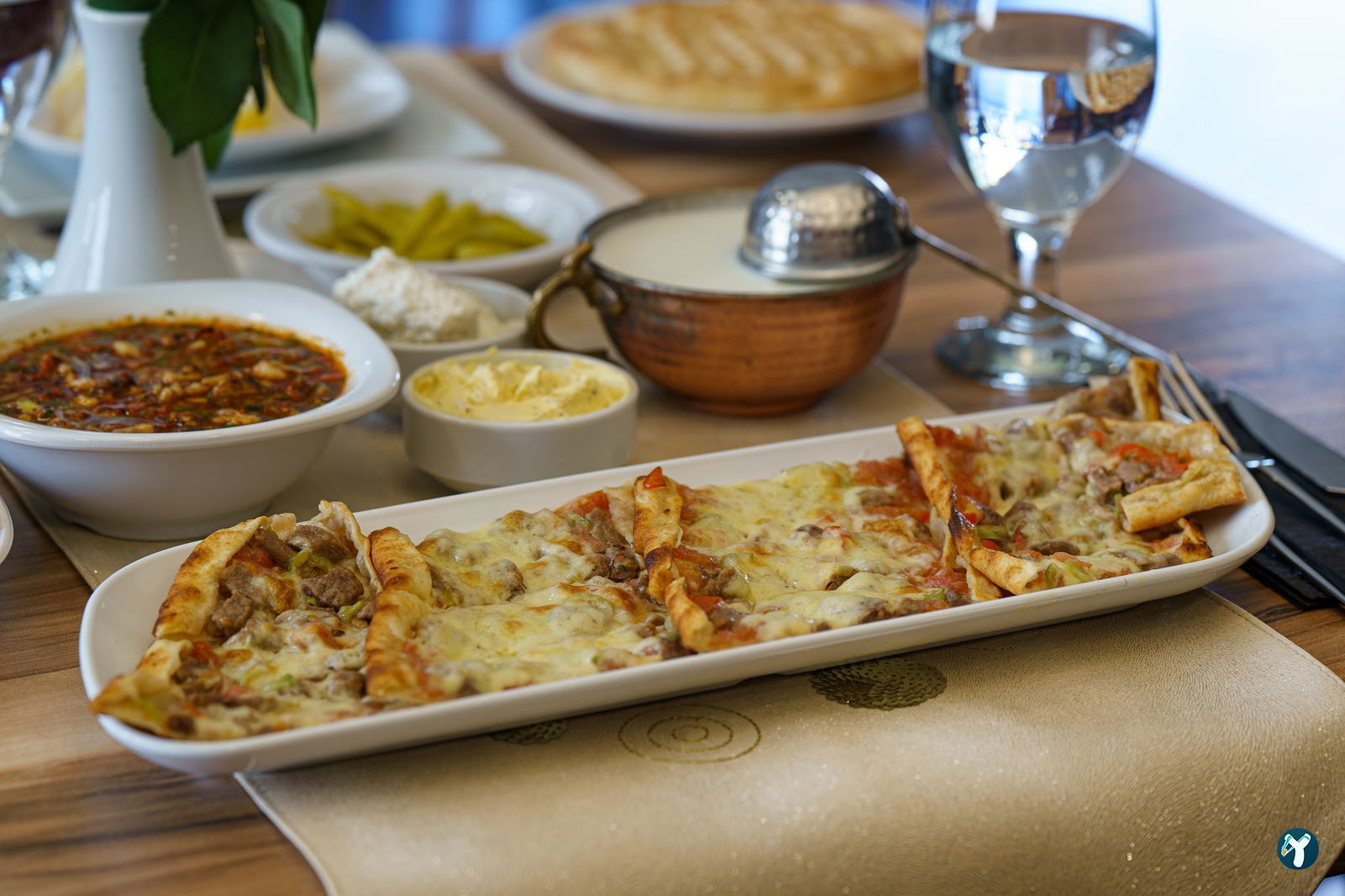 Bordo Kebap Evi