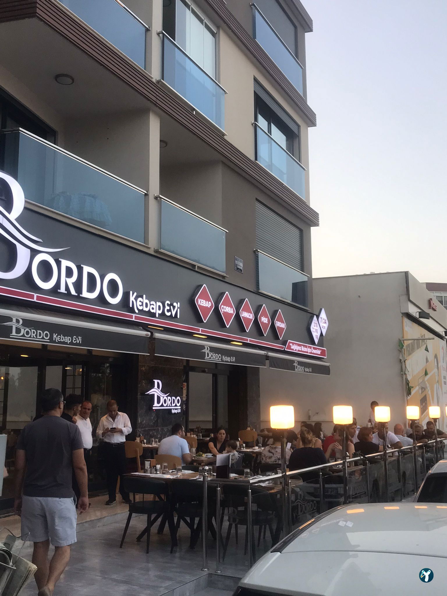 Bordo Kebap Evi