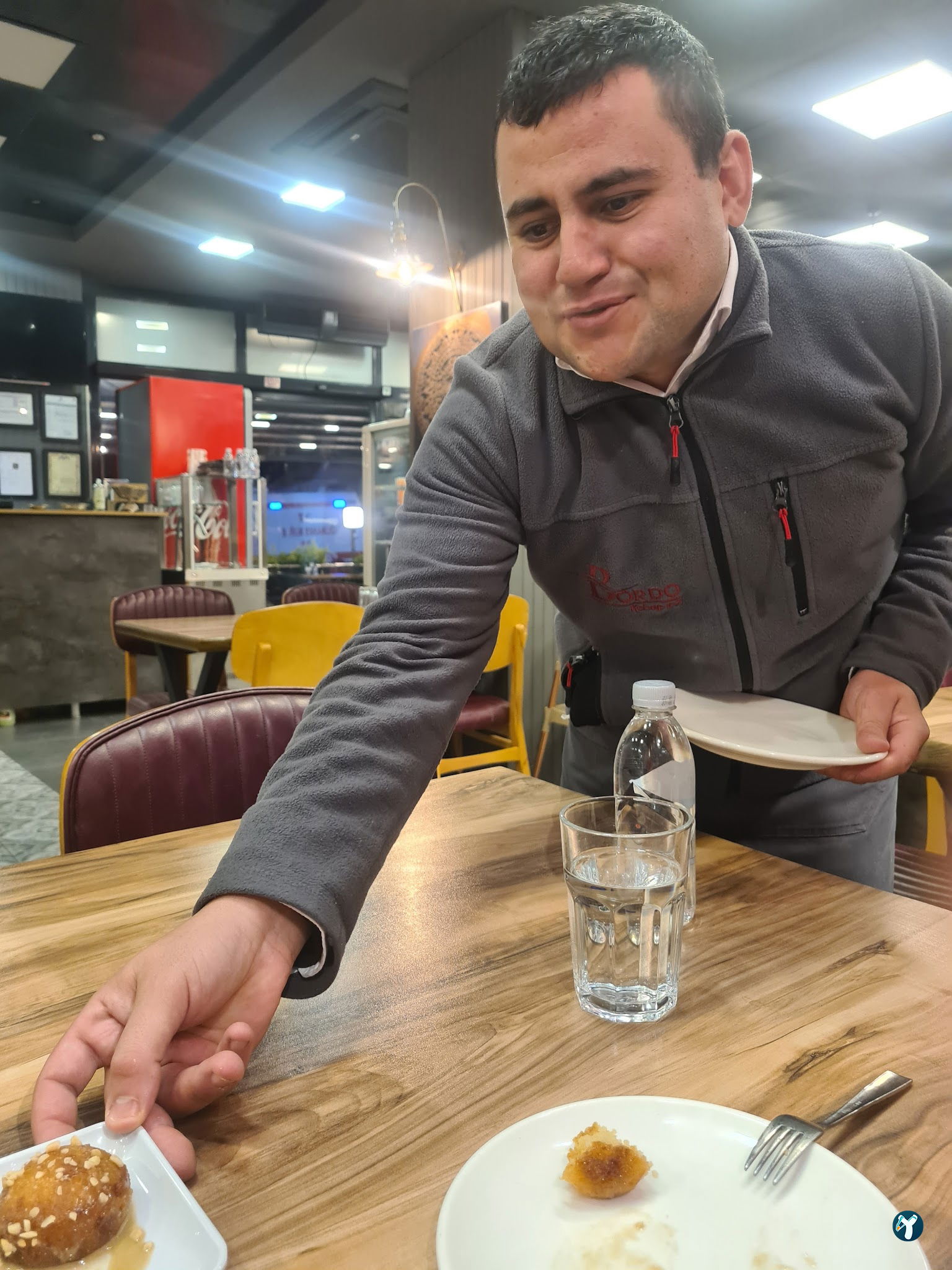 Bordo Kebap Evi