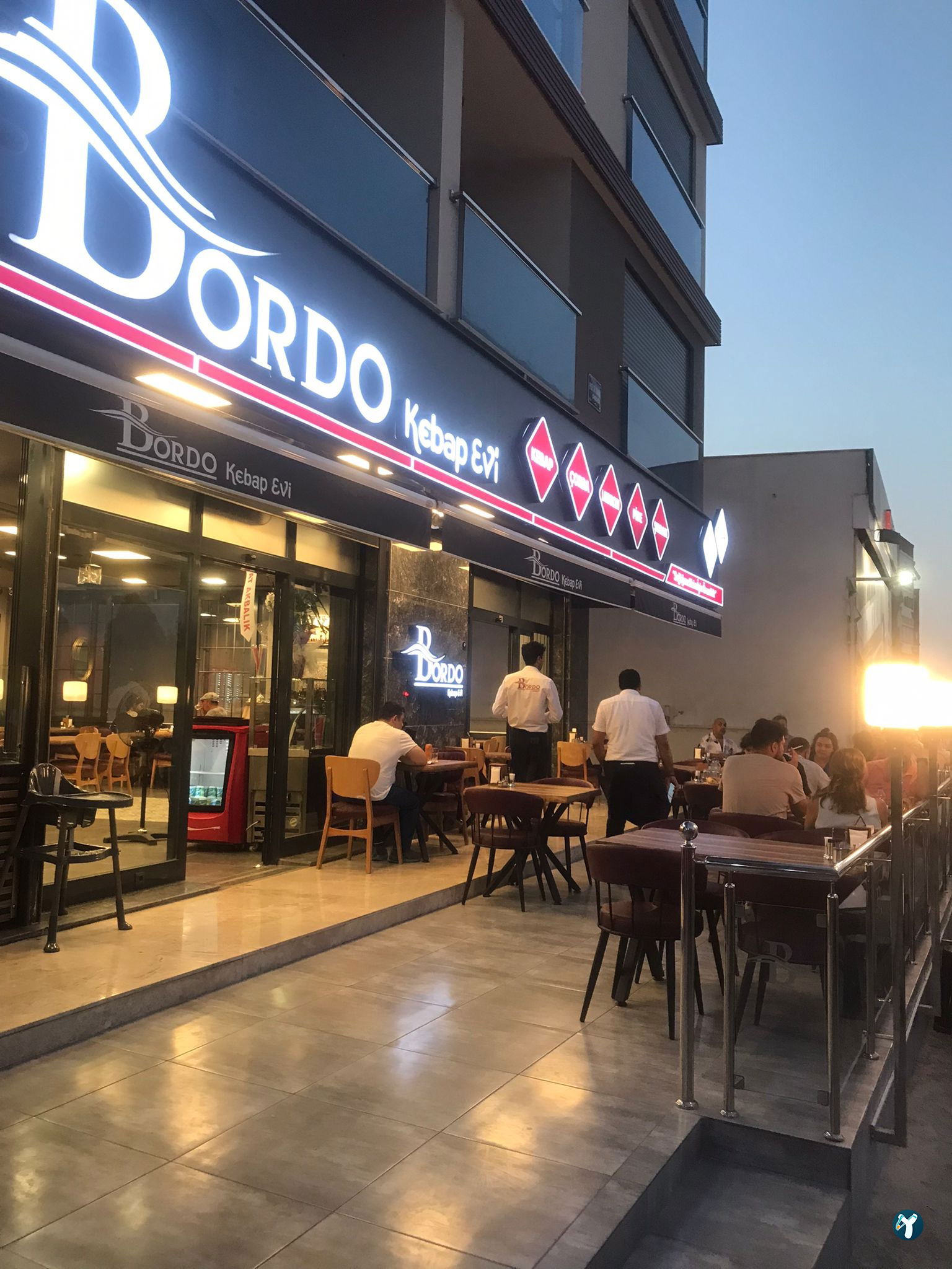 Bordo Kebap Evi