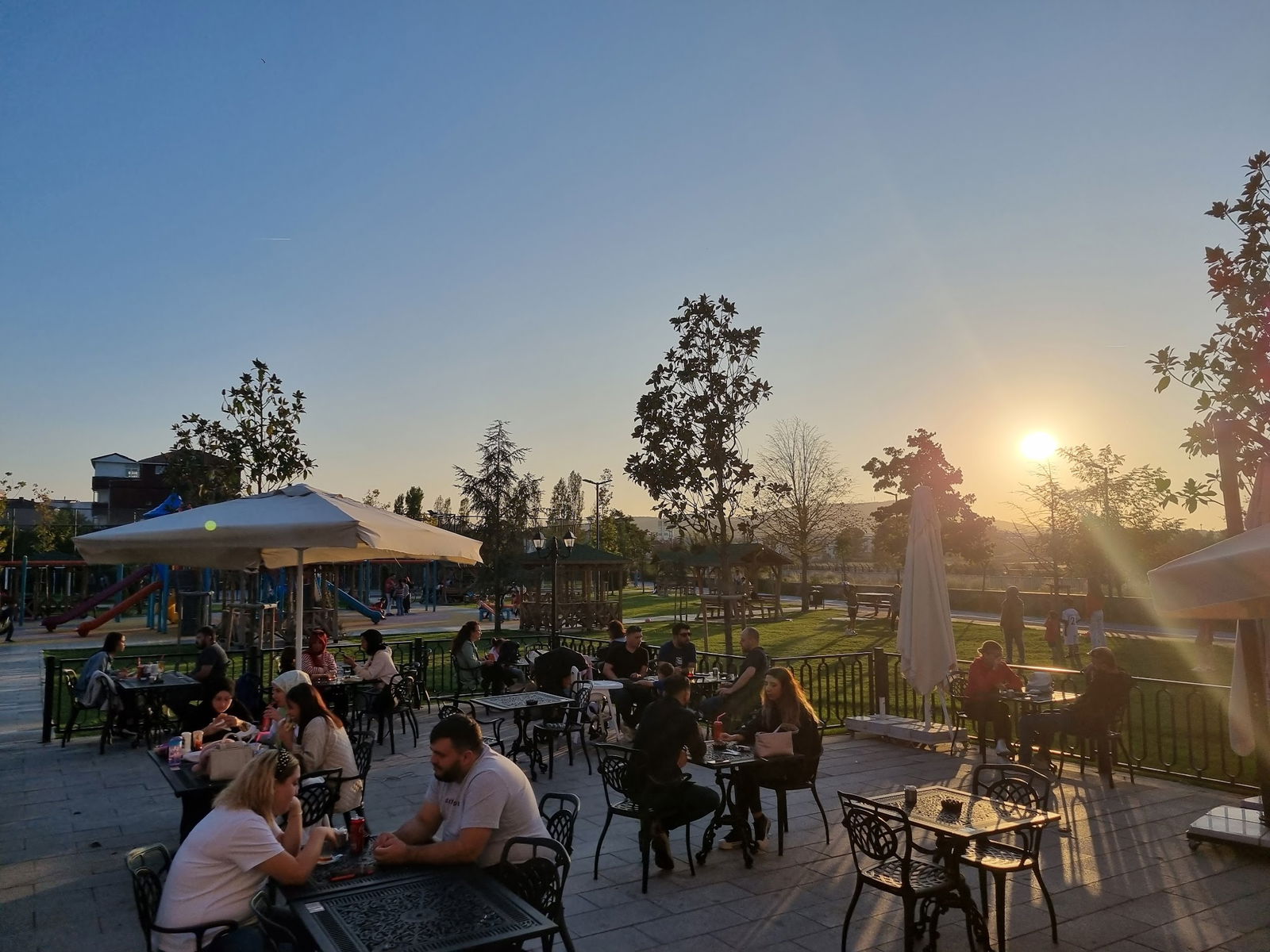 Sancaktepe Sosyal Tesisleri Hanımeli Kafe