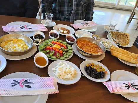 Can Kahvalti Gozleme Salonu resimleri