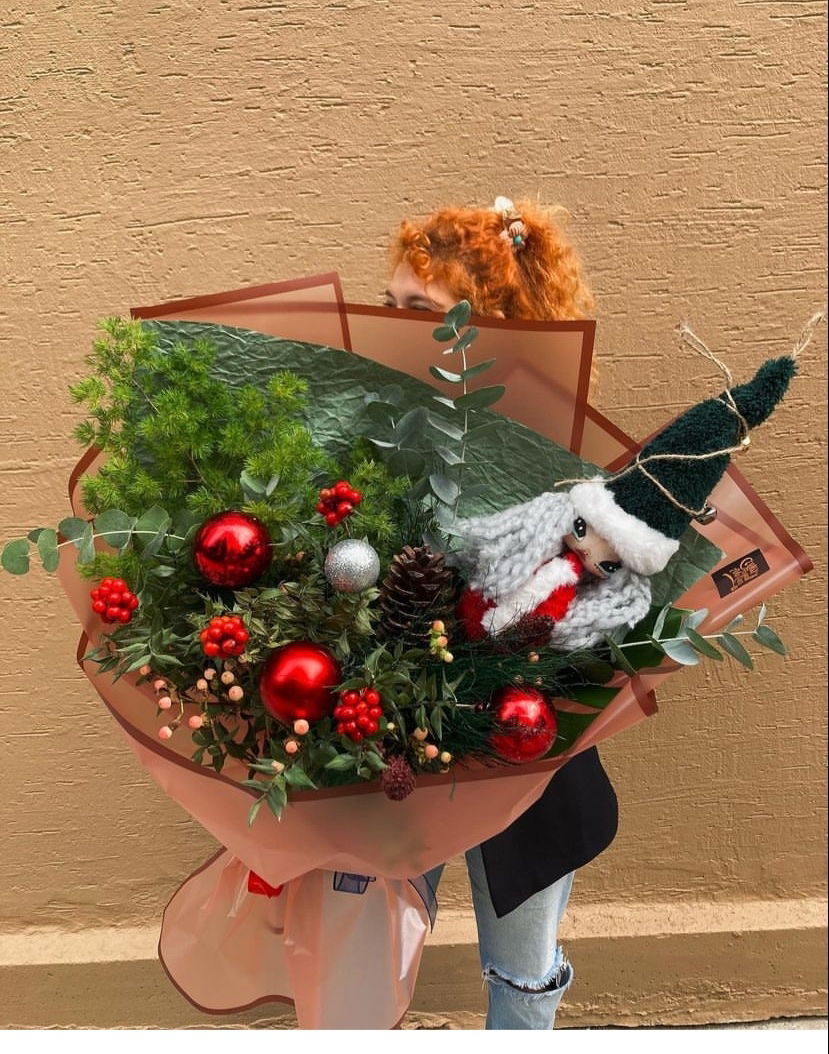 Curly’S Flower And Cafe