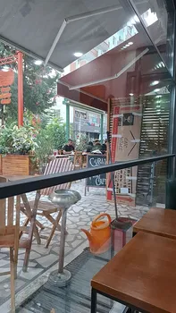Curly’S Flower And Cafe resimleri