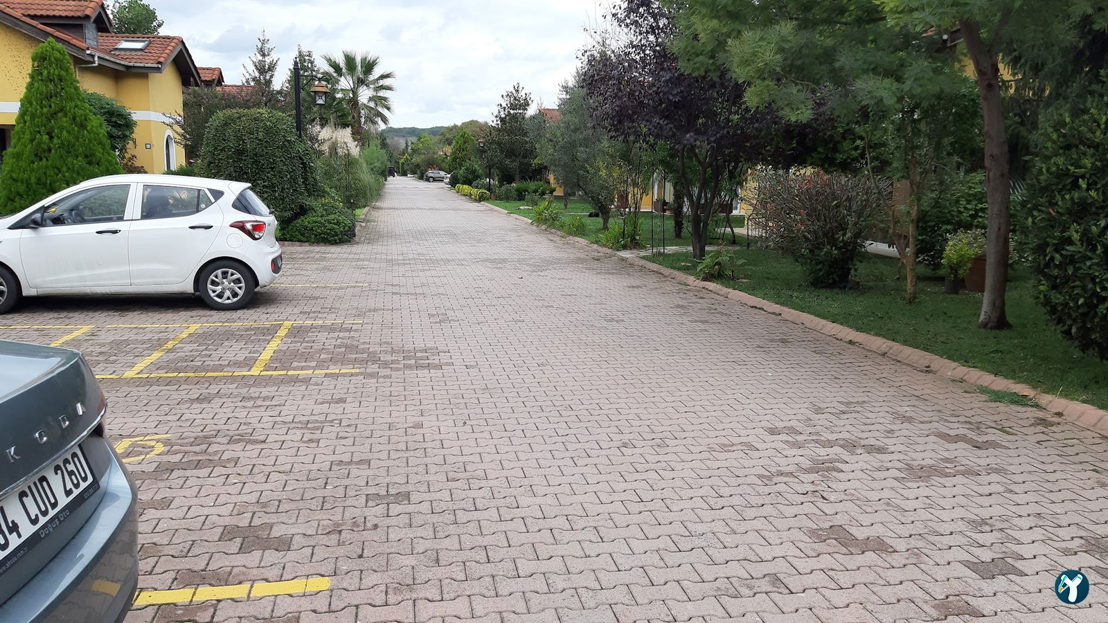Saklı Bahçe