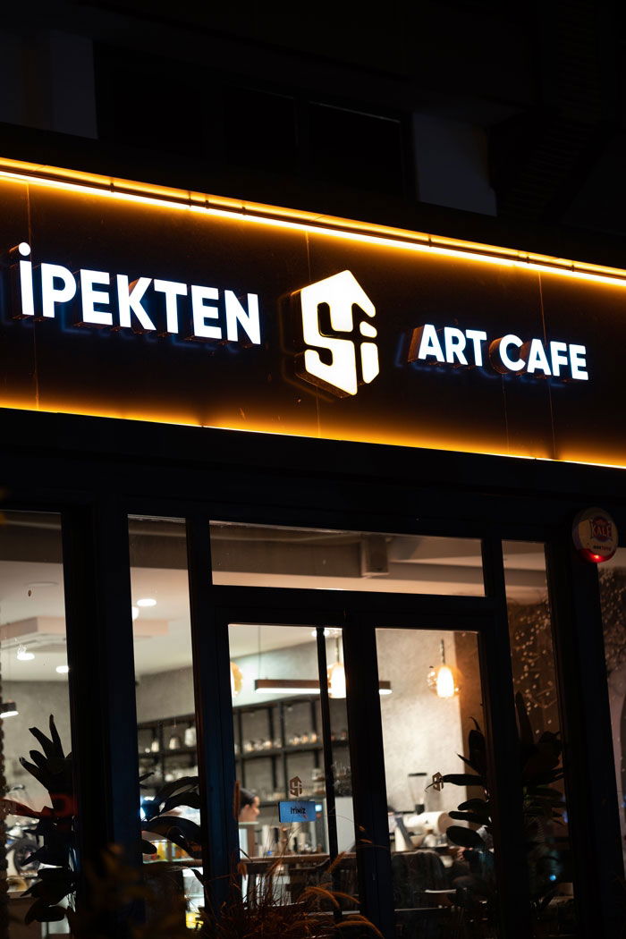 İpekten Art Cafe Sahne