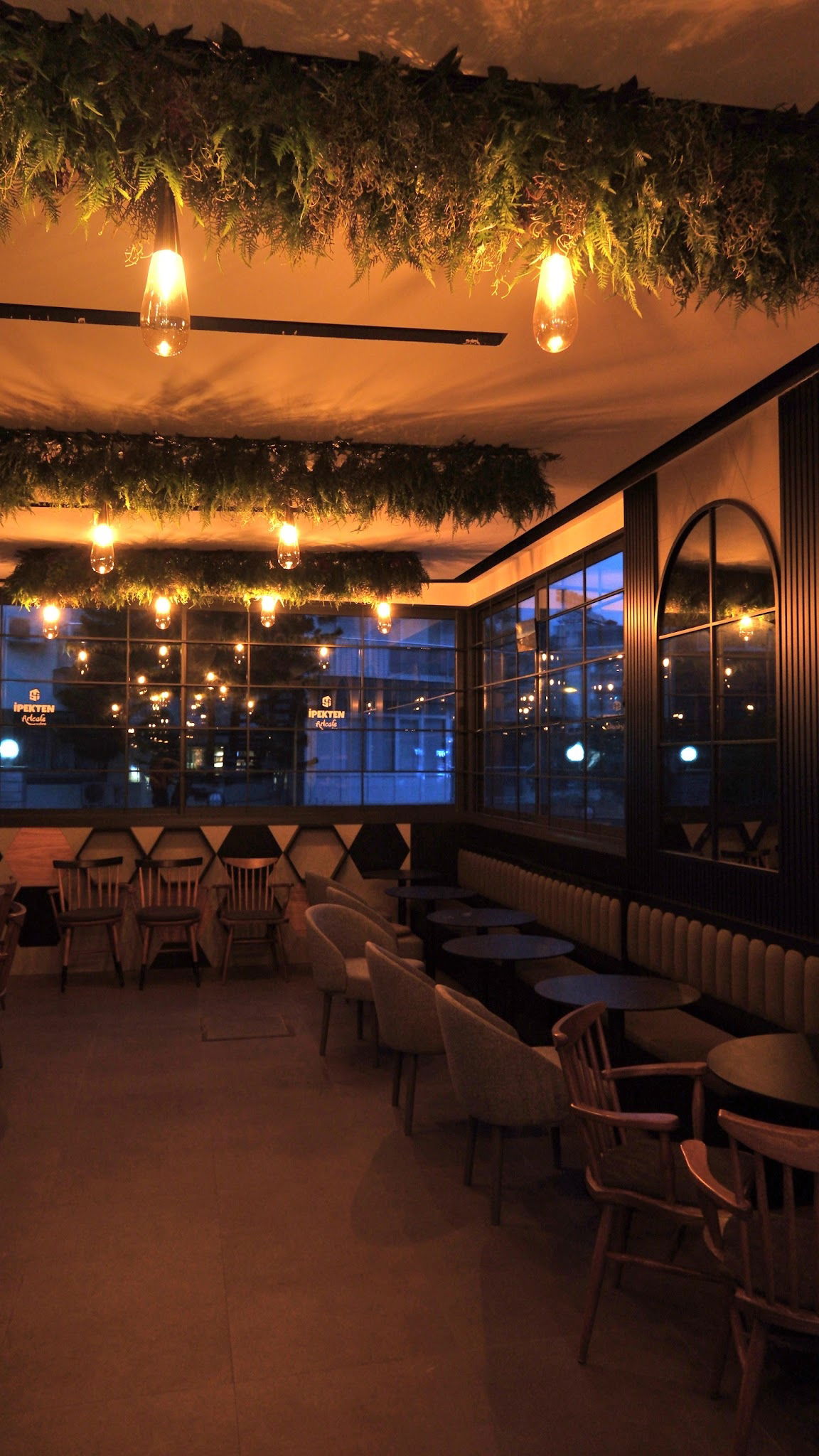 İpekten Art Cafe Sahne