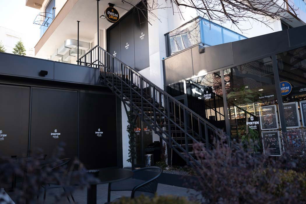 İpekten Art Cafe Sahne