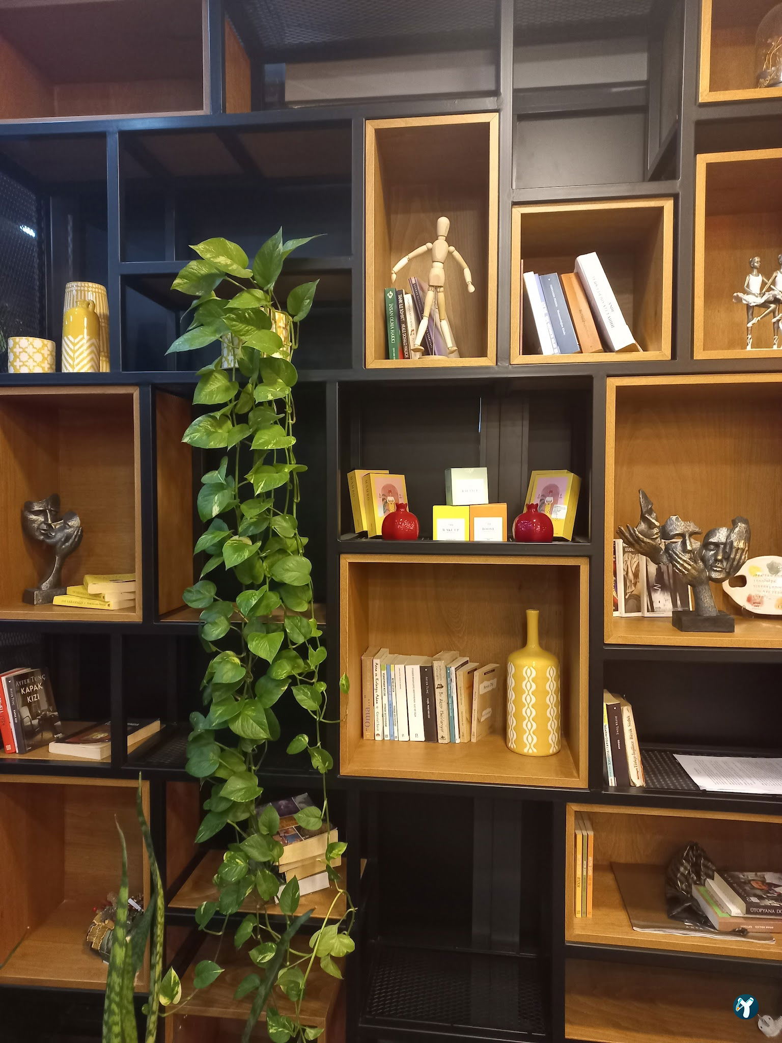 İpekten Art Cafe Sahne